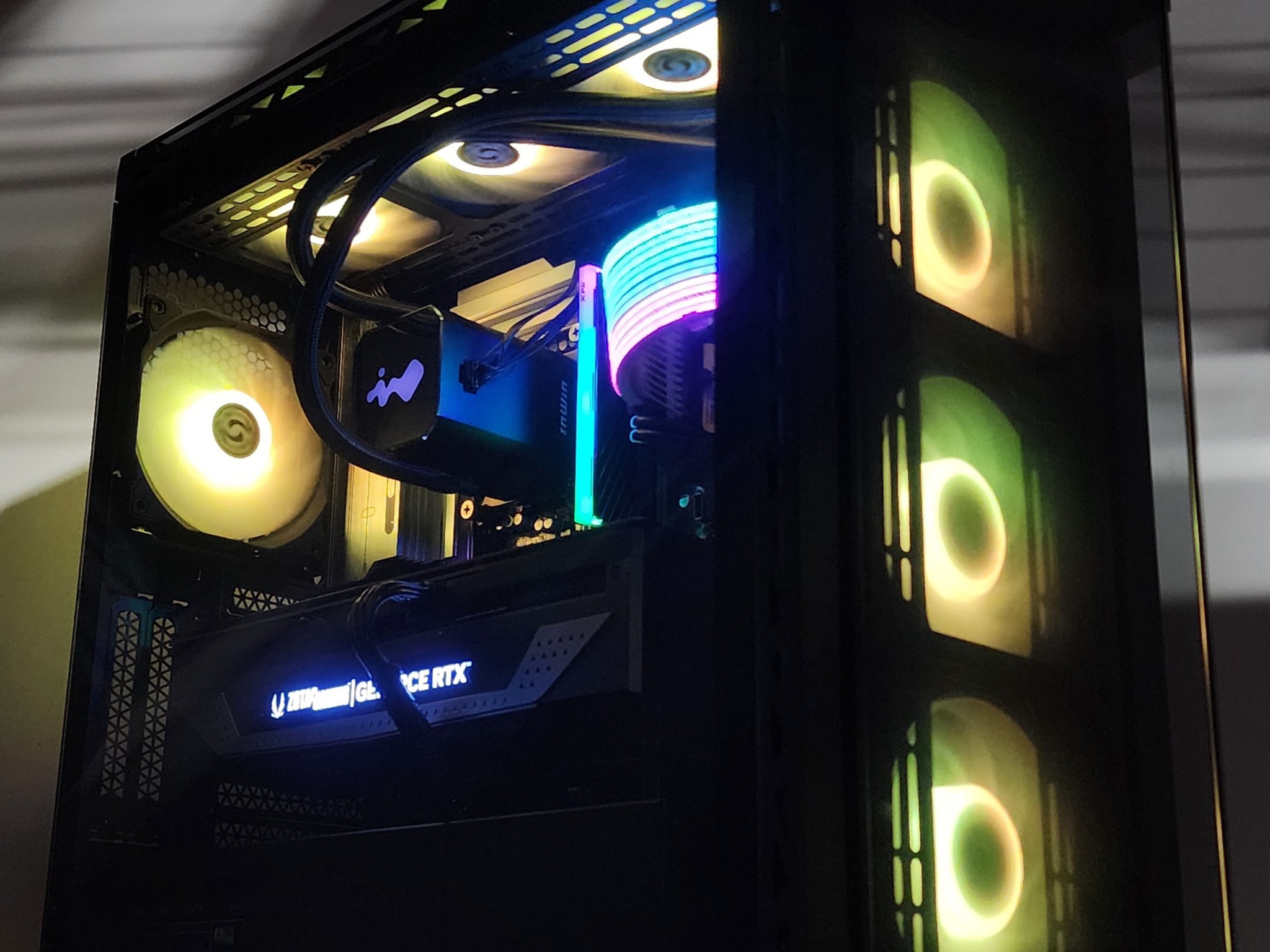 Gaming PC Ultra 5 250KF 16GB RAM 1TB SSD RTX 4070 Ti SUPER 16GB Win11 Computer