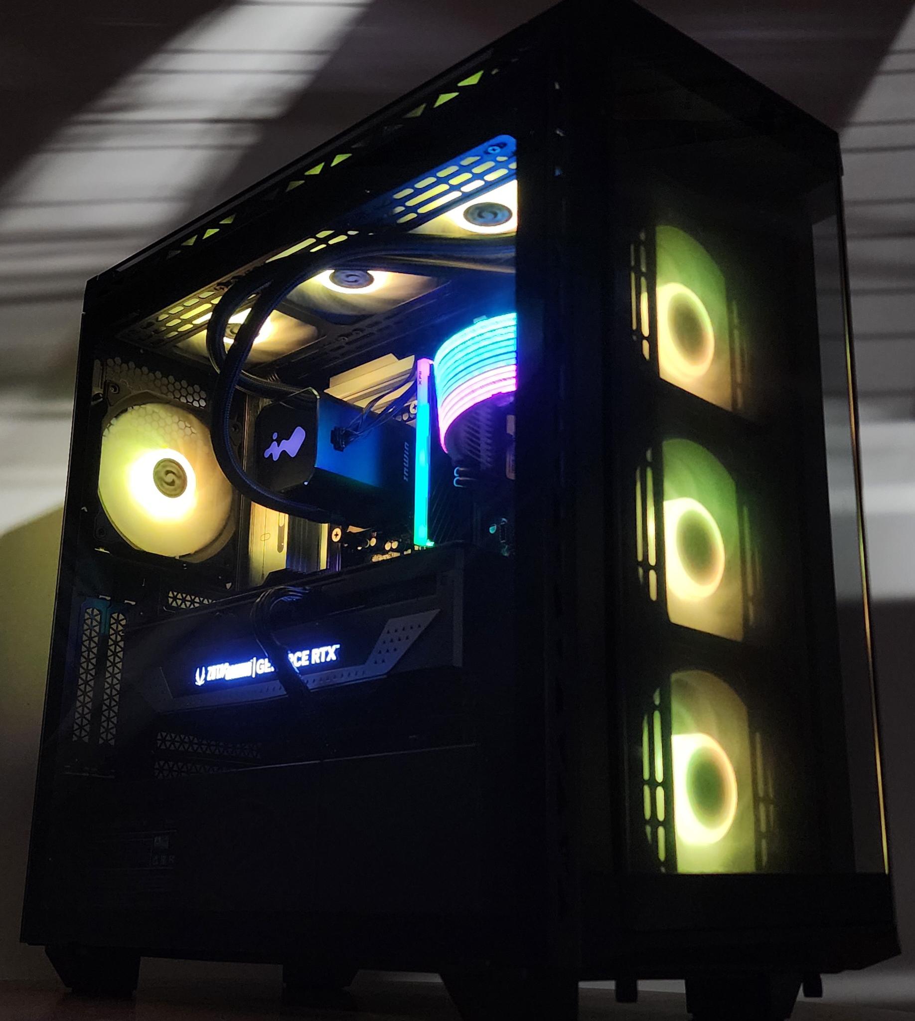 Gaming PC Ultra 5 250KF 16GB RAM 1TB SSD RTX 4070 Ti SUPER 16GB Win11 Computer