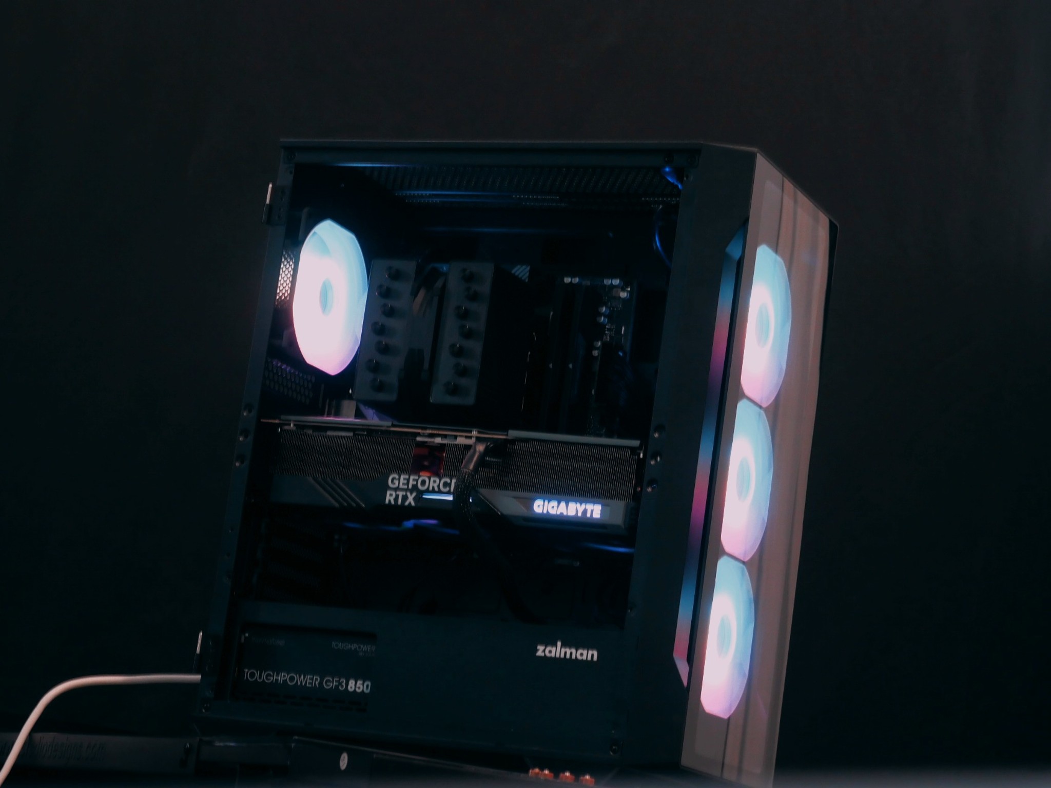 RTX 4090/ R9 7950X3D Gaming PC Computer