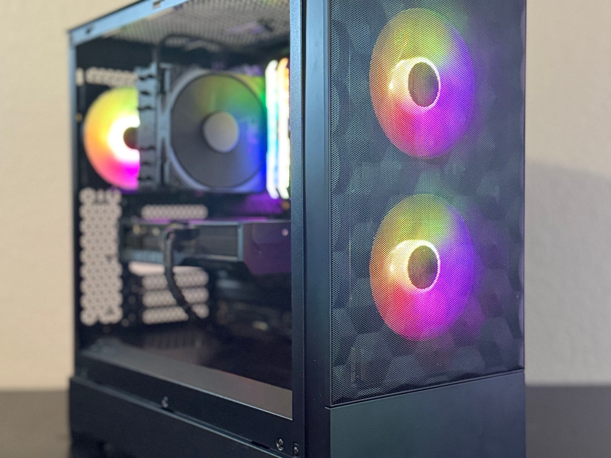 High End Gaming PC | RTX 4070 | Intel i7-12700K | 32GB RAM | 1TB NVME