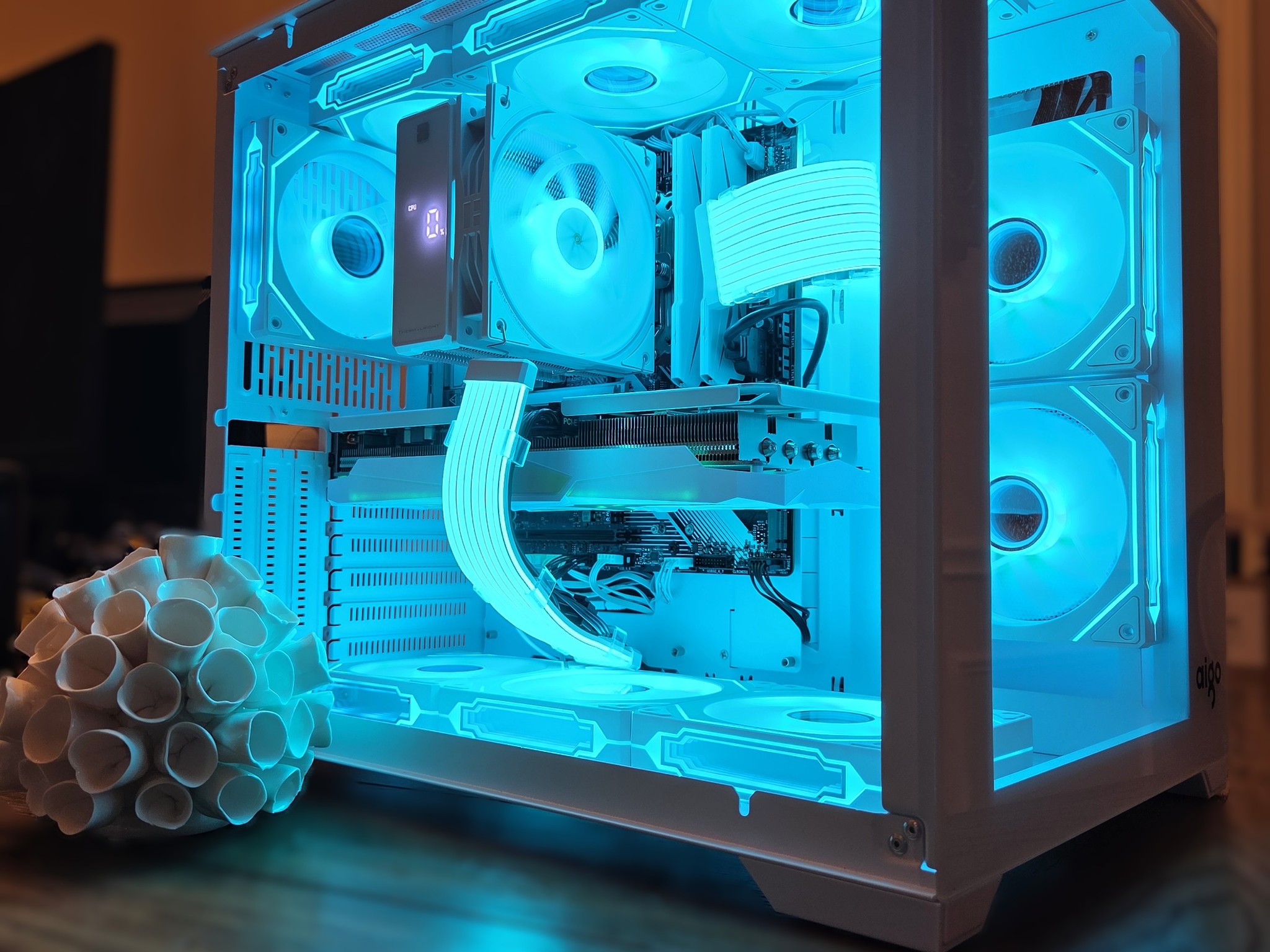 The White Lotus! 🤍| White RTX 3070 Gaming PC | Ryzen 5 7500F | 32GB DDR5 | 1TB NVMe | Temp Display