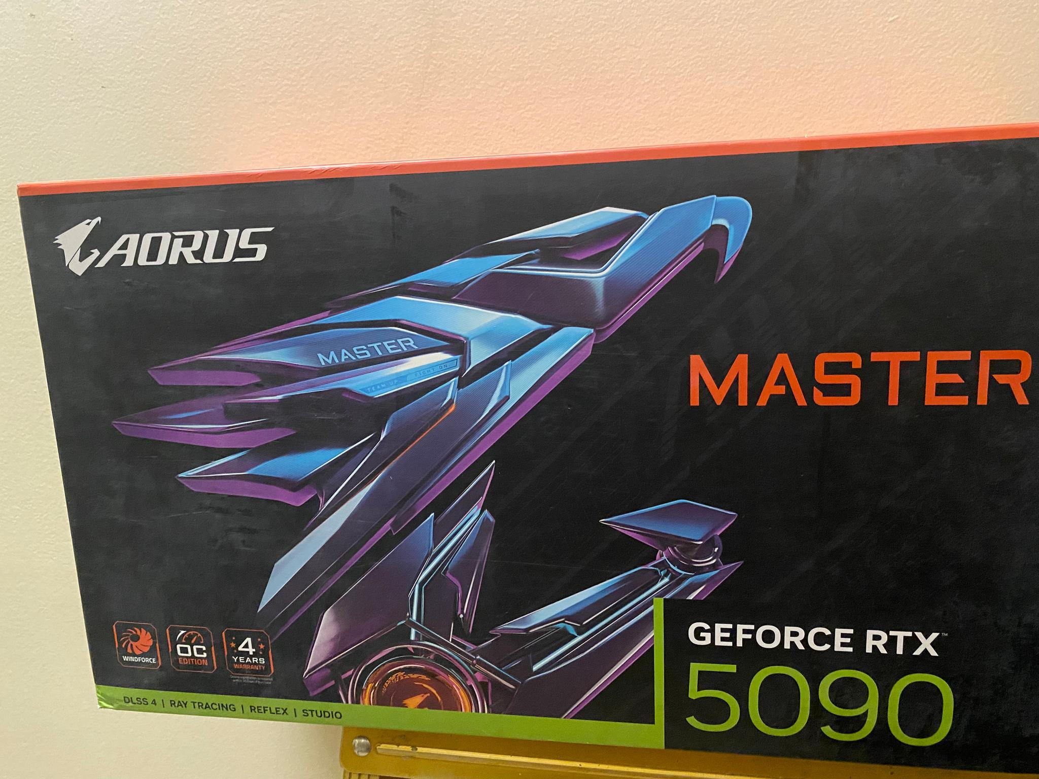 GIGABYTE AORUS GeForce RTX 5090 MASTER 32G - Image 2