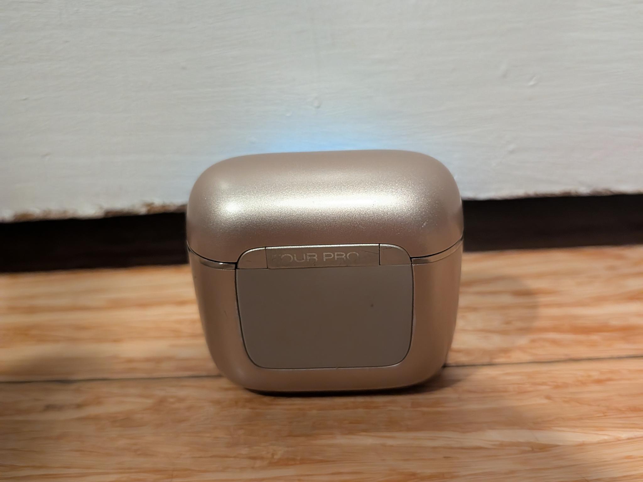 JBL Tour Pro 3s