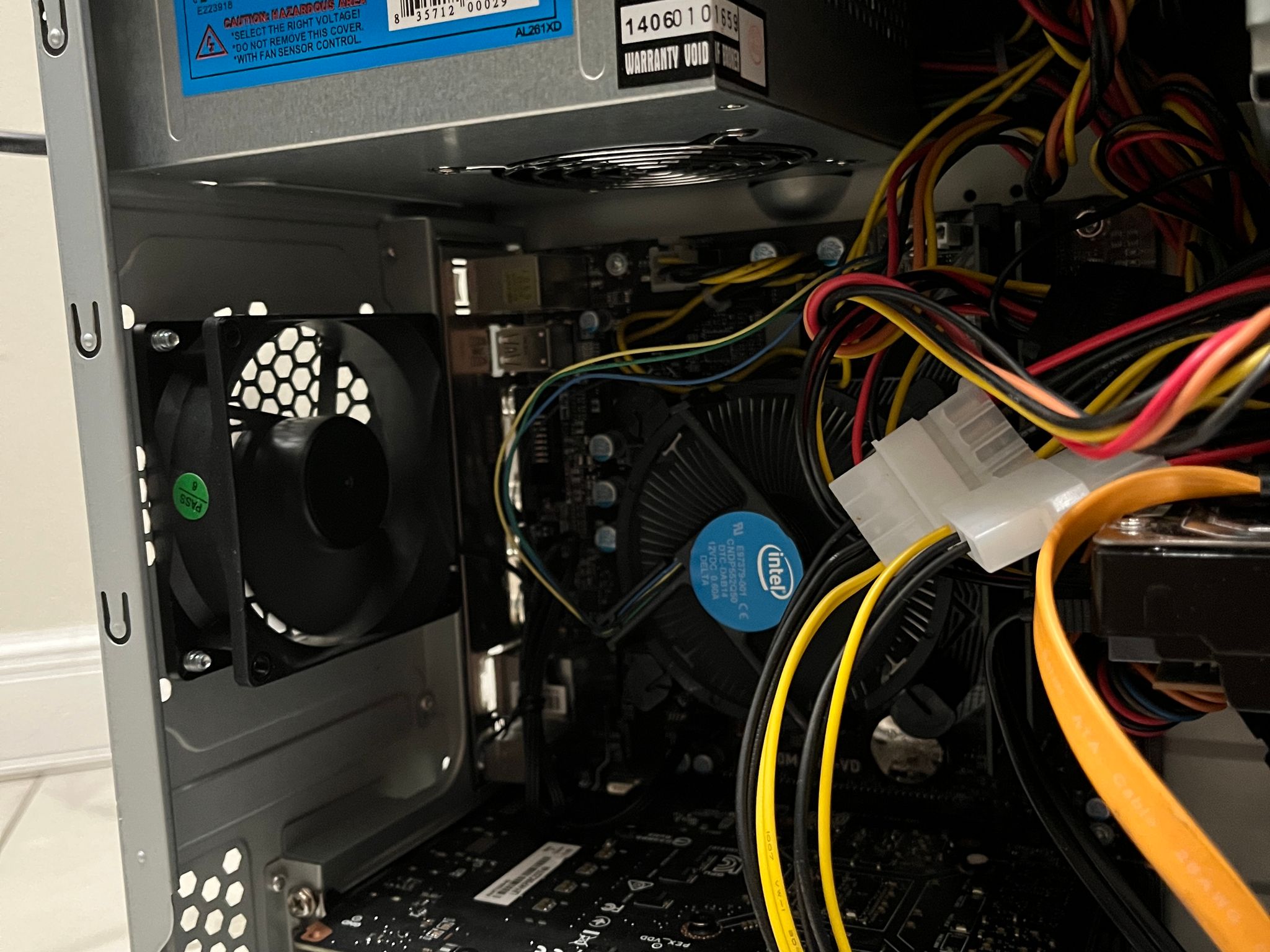 NVIDIA RTX 2060, Intel Core i5-6600, 16GB RAM, 1.2 TB Storage - Sleeper Gaming PC w/ Wi-Fi & BT