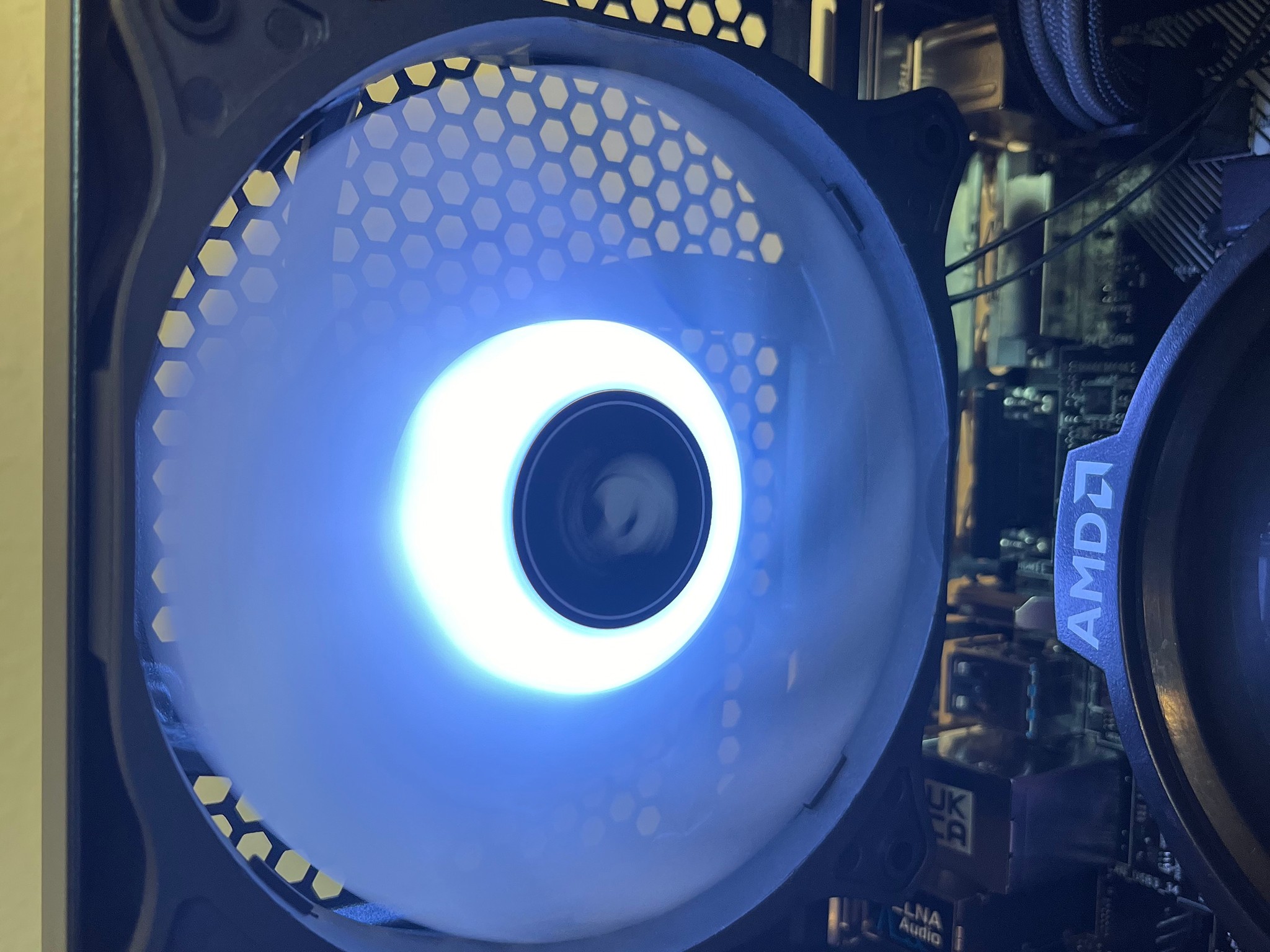 RGB Gaming PC 1080p Beast (Ryzen 5 and GTX 1660 Ti)