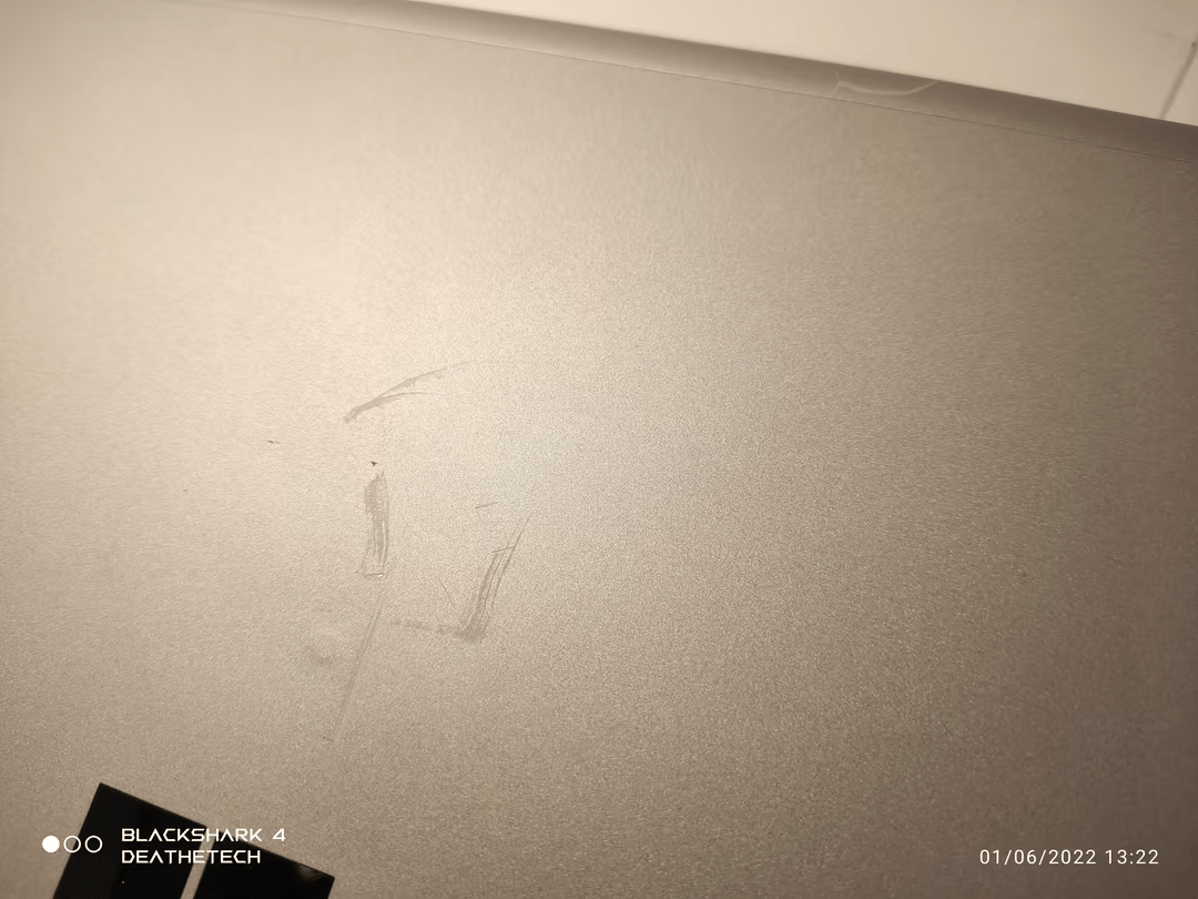 Microsoft Surface Book 3 15" i7 1065G7, 16GB Ram, 256GB SSD, 1660Ti