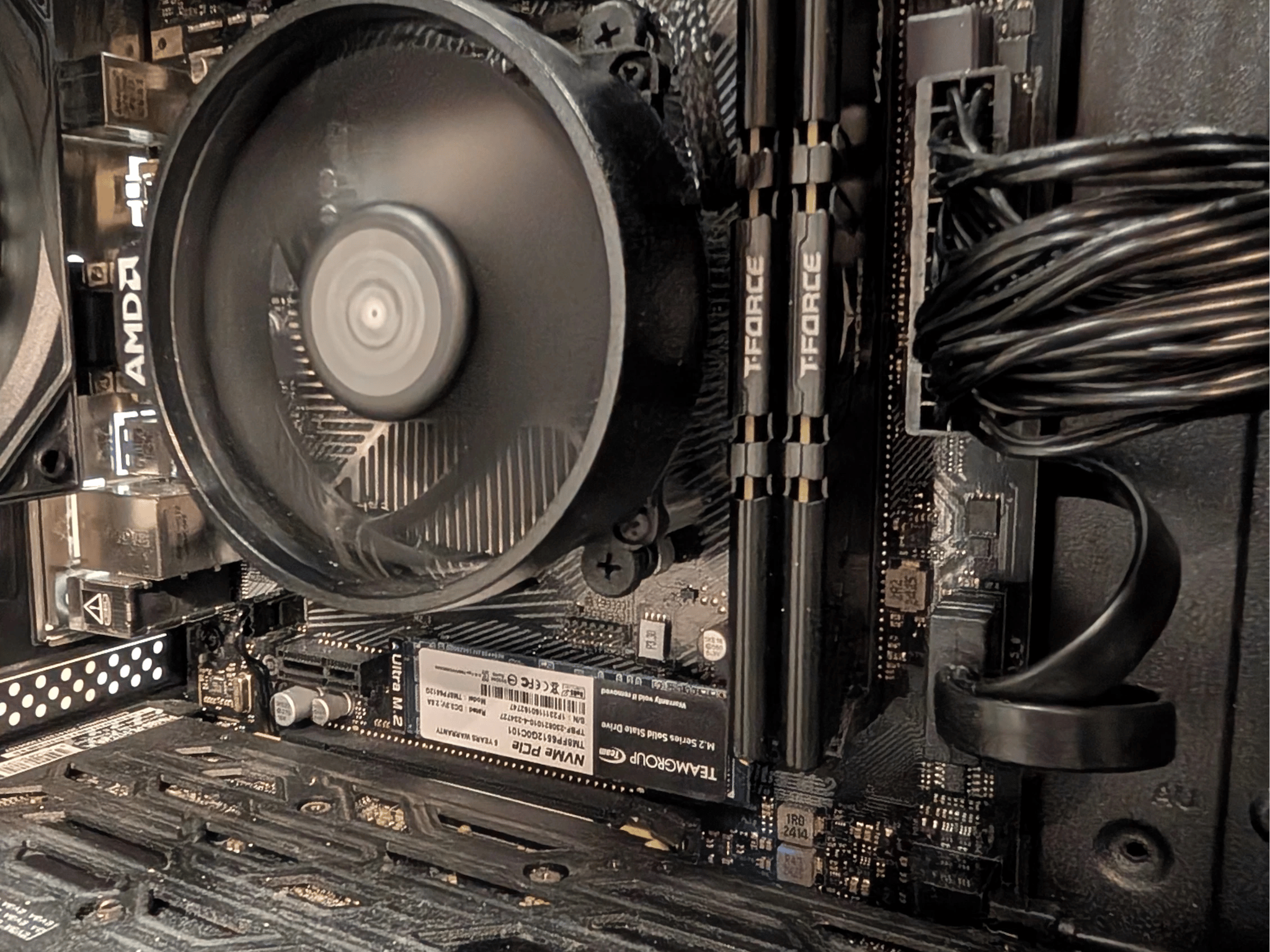 RGB-less 🪵Walnut🪵 Accented PC | Ryzen 5600G | RTX 2070 Super | 16GB DDR4 | 1.5TB Storage