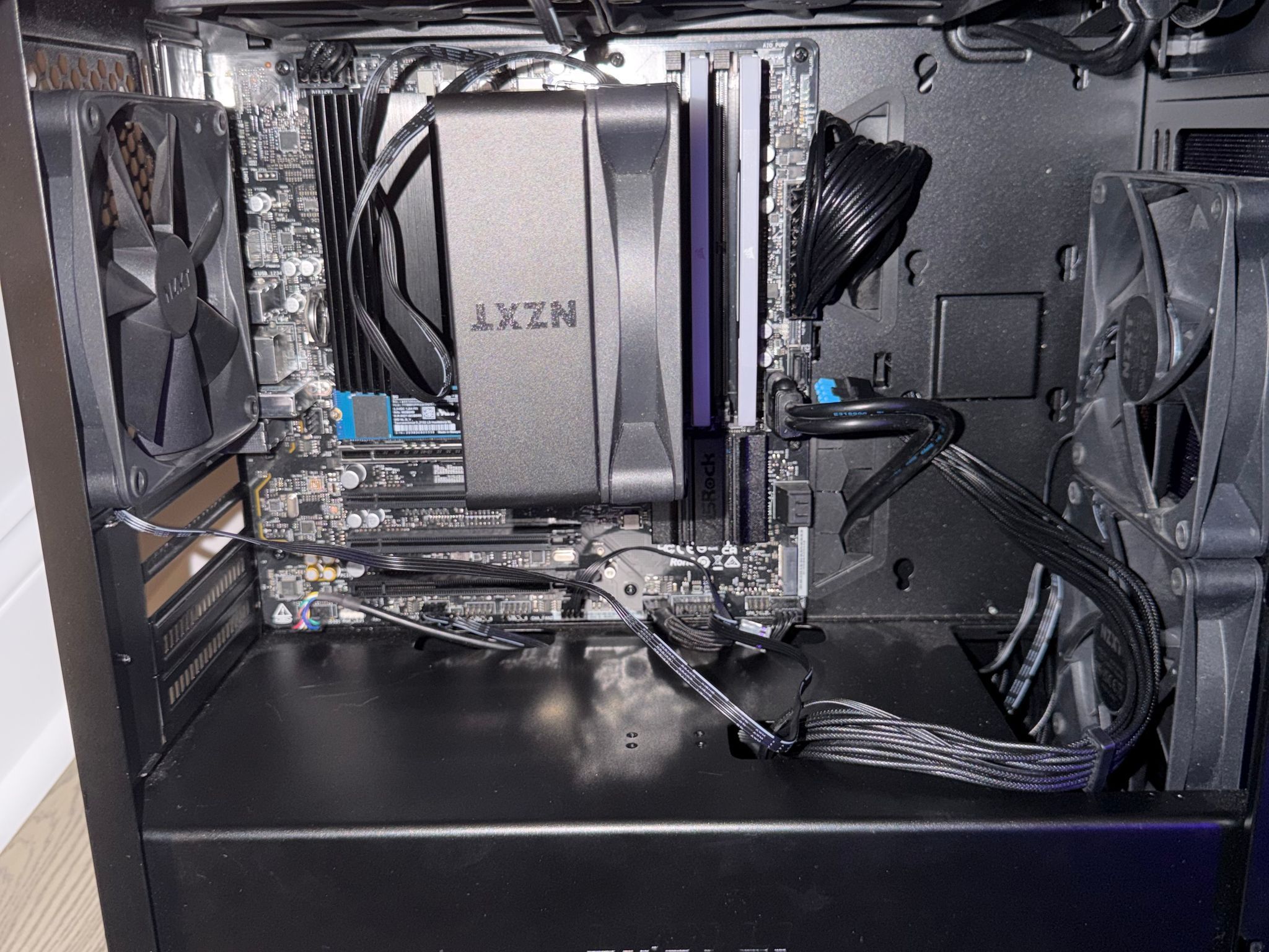 Gaming PC - Ryzen 5 7500X3D | MSI RTX 5070 Ti 16GB | 16GB DDR5-6000 | 500GB NVMe | 750W