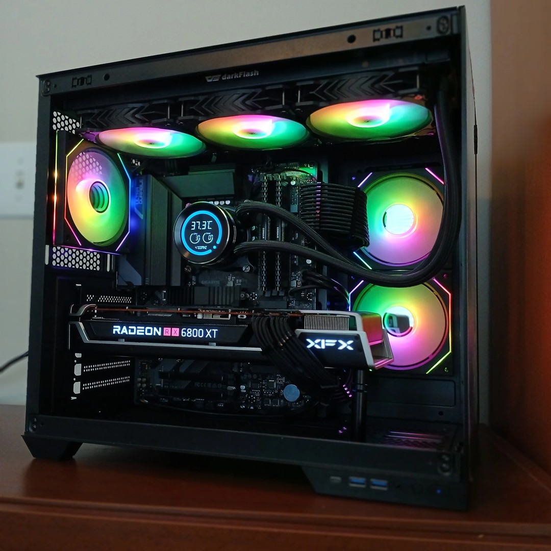 RX 6800XT 16GB | Intel i5 12600K | 32GB RAM | Jawa
