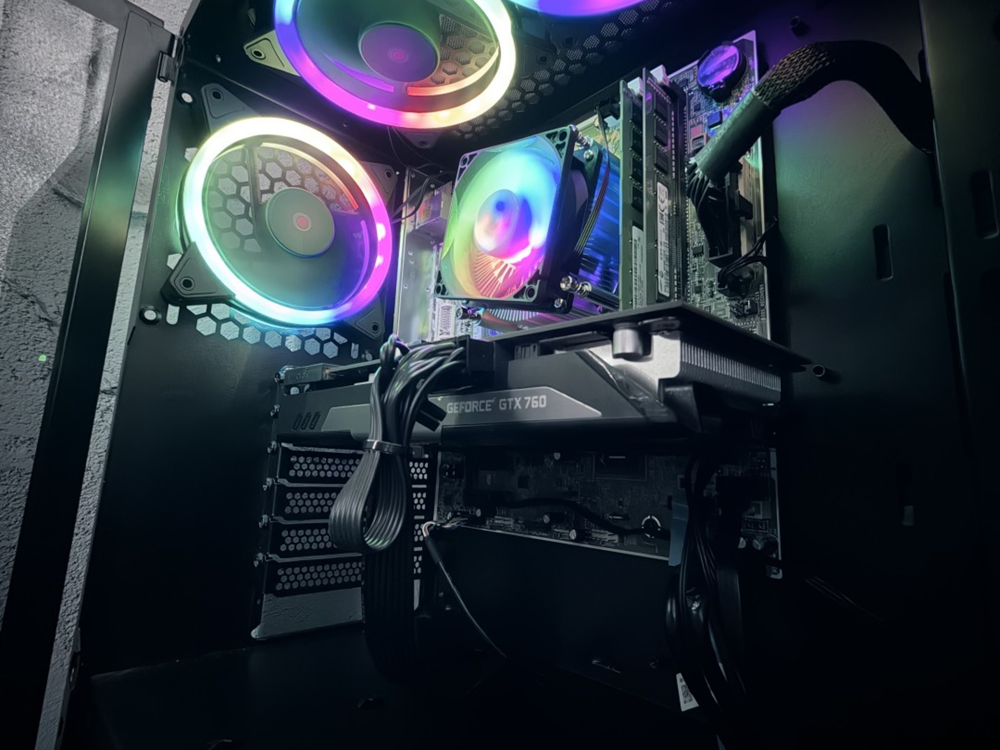 GTX 760 + i5 + 12gb RAM + 1.25 TB Storage | Gaming PC