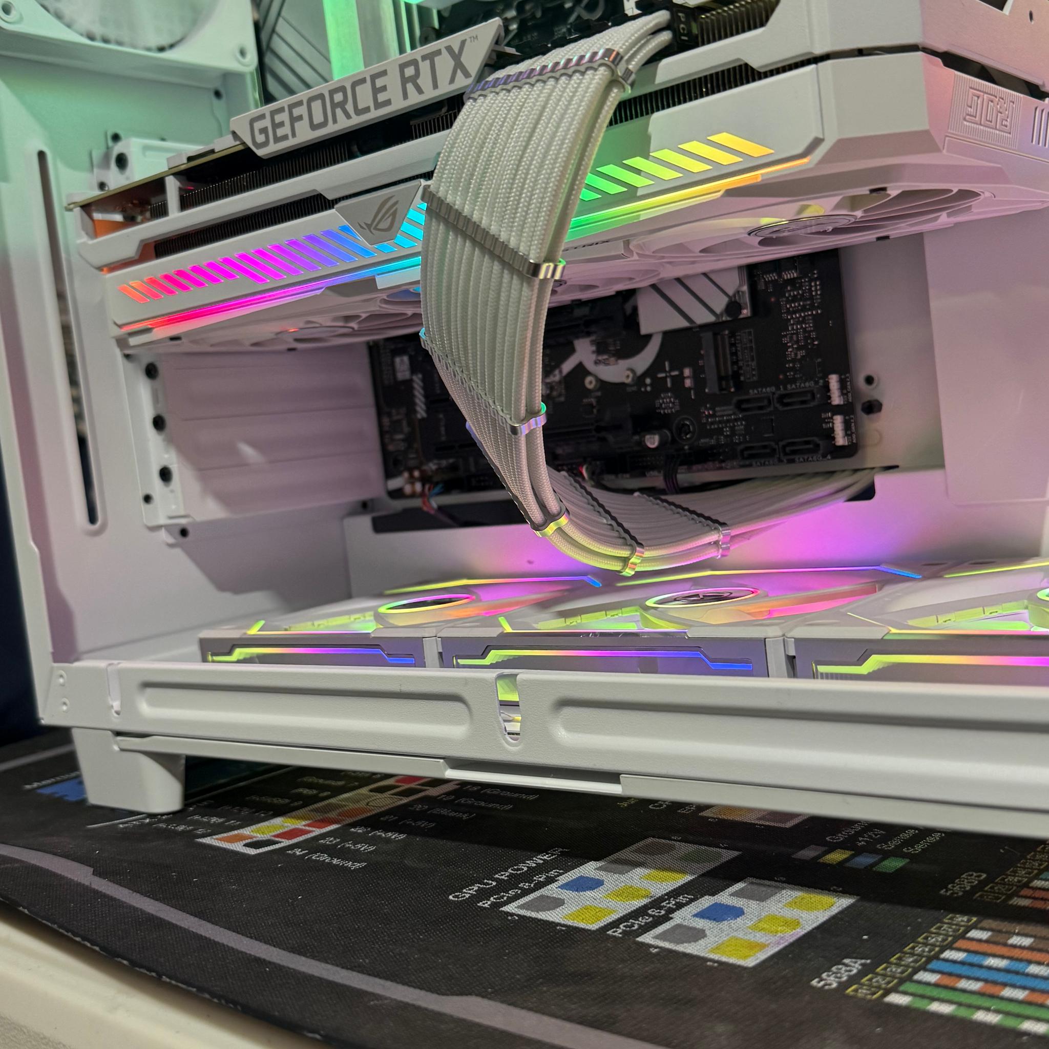 Stunning White Gaming PC.  12900K & Strix 3080 White Edition