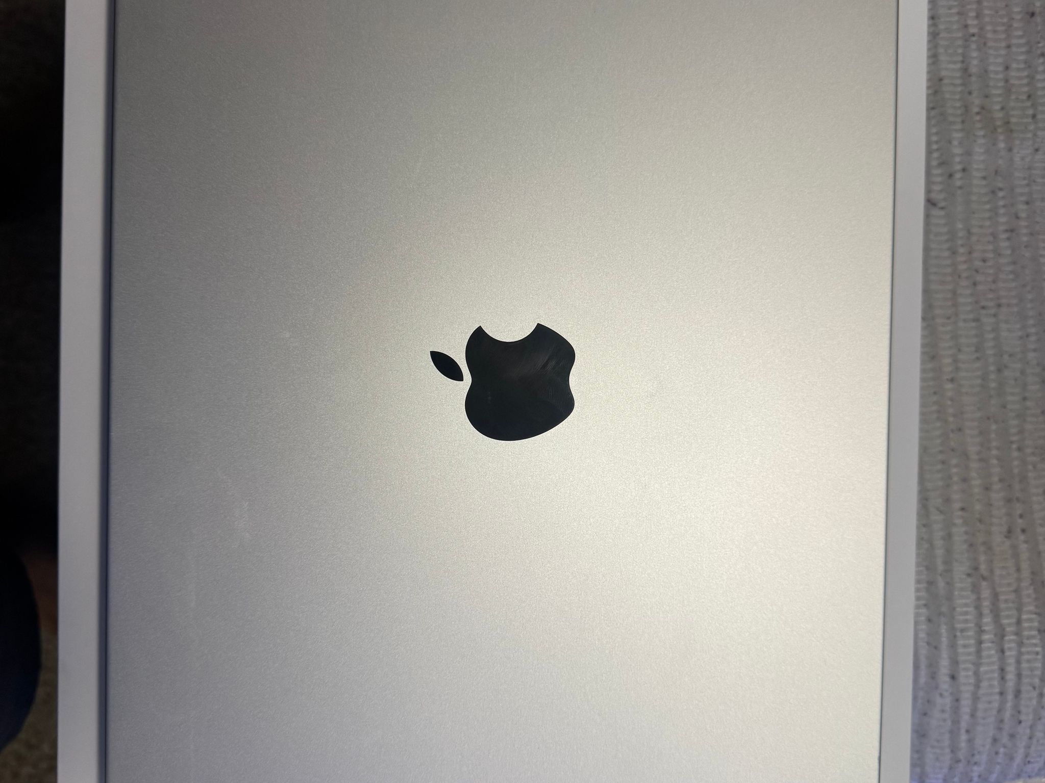MacBook Pro - (M2 Pro, 16GB, 512GB SSD)-New, Open Box