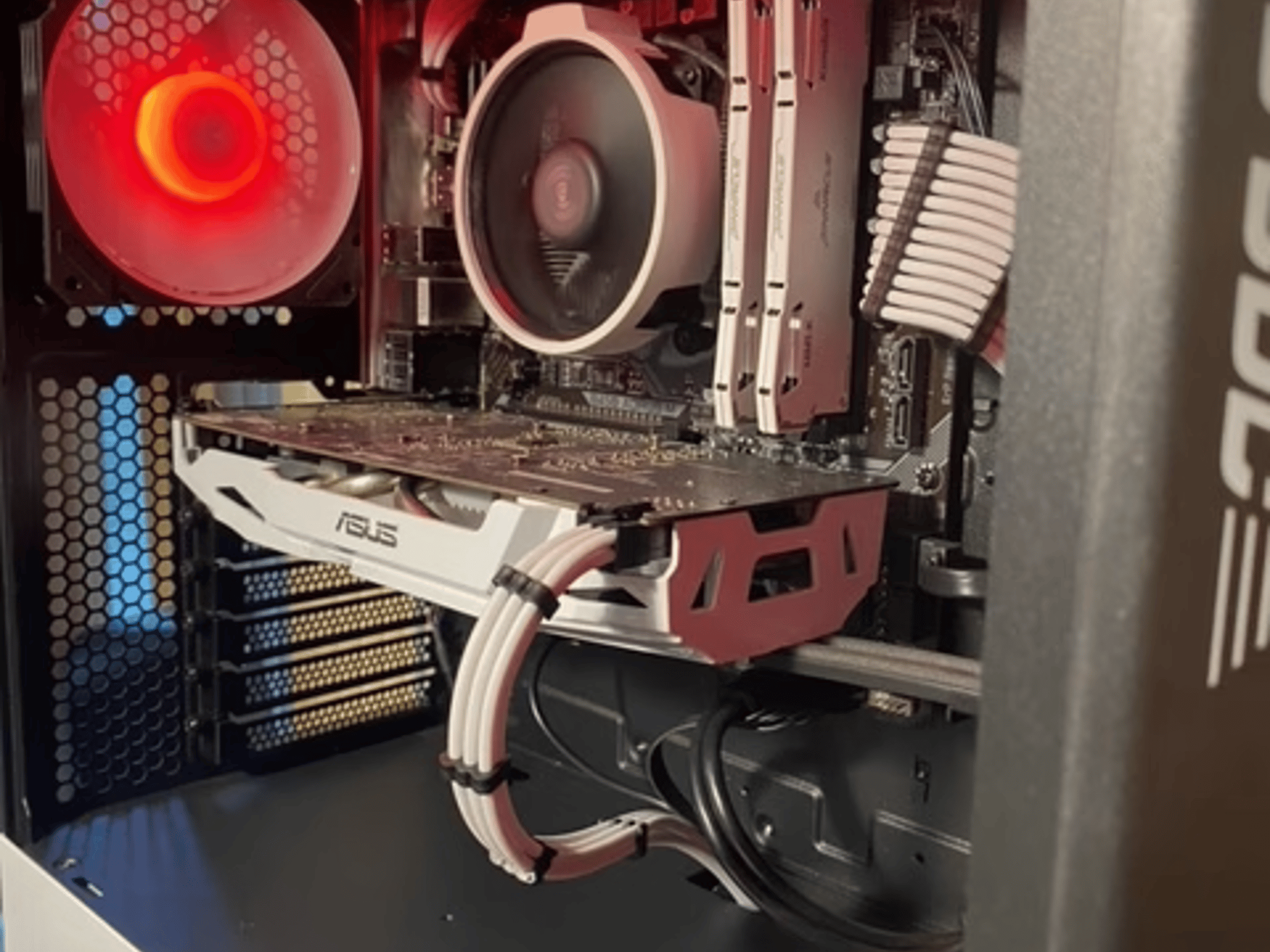 White Turbo COC Ryzen 5 1060 3GB