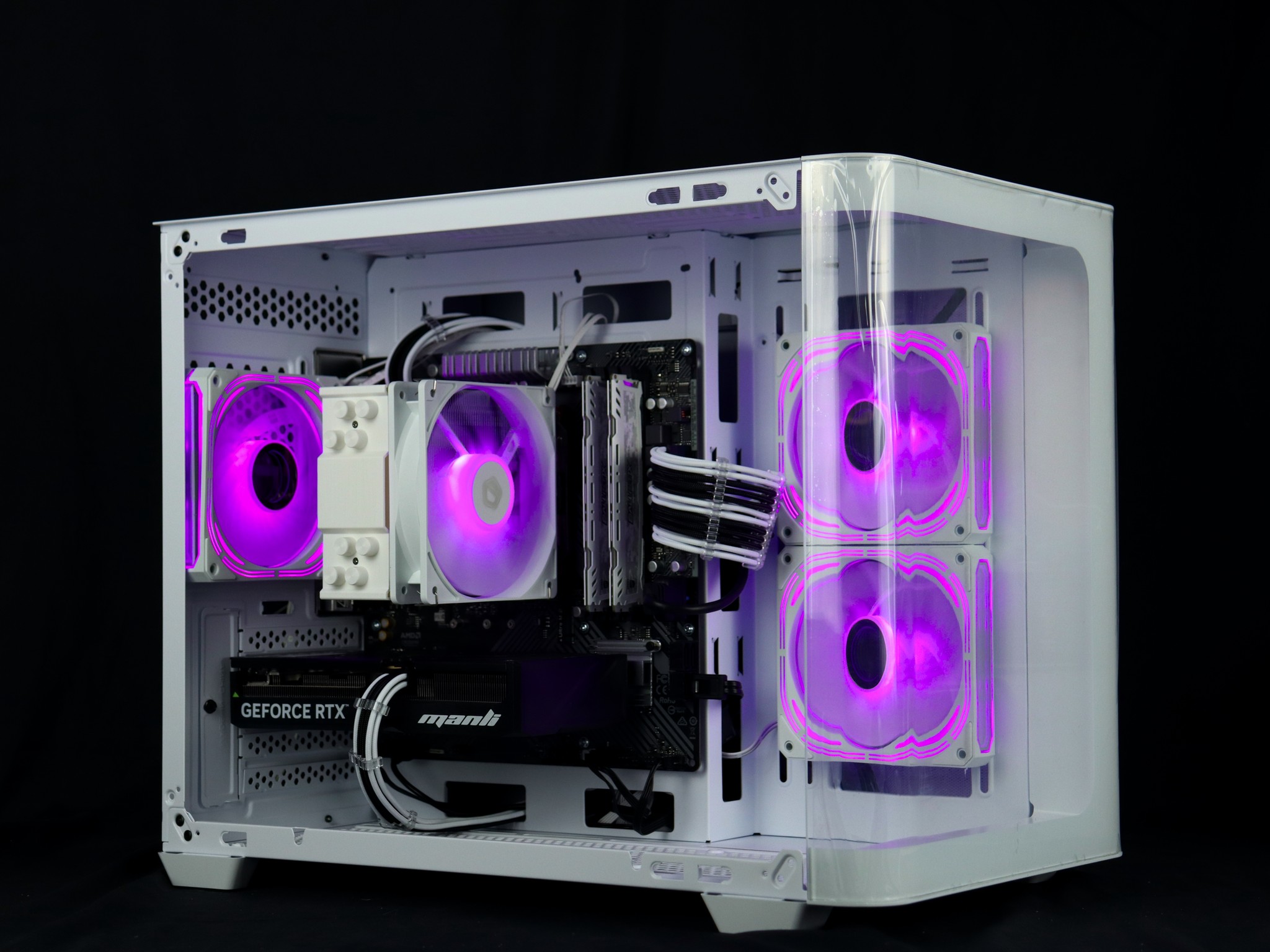 🧊❄️🧊 White Gaming PC – RTX 5060, Ryzen 5 5600, 16GB RAM, 1TB SSD - WiFi 🧊❄️🧊