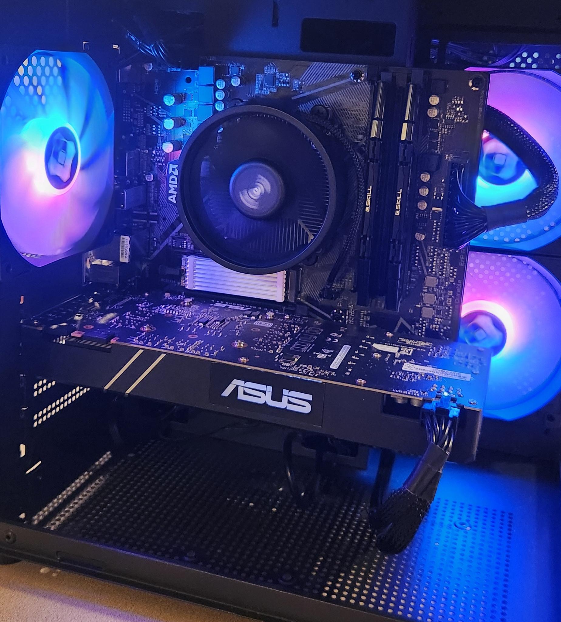 1080p Budget Beast | 120FPS Fortnite | Ryzen 5500 | GTX 1070 | 16GB RAM | 512 GB NVME