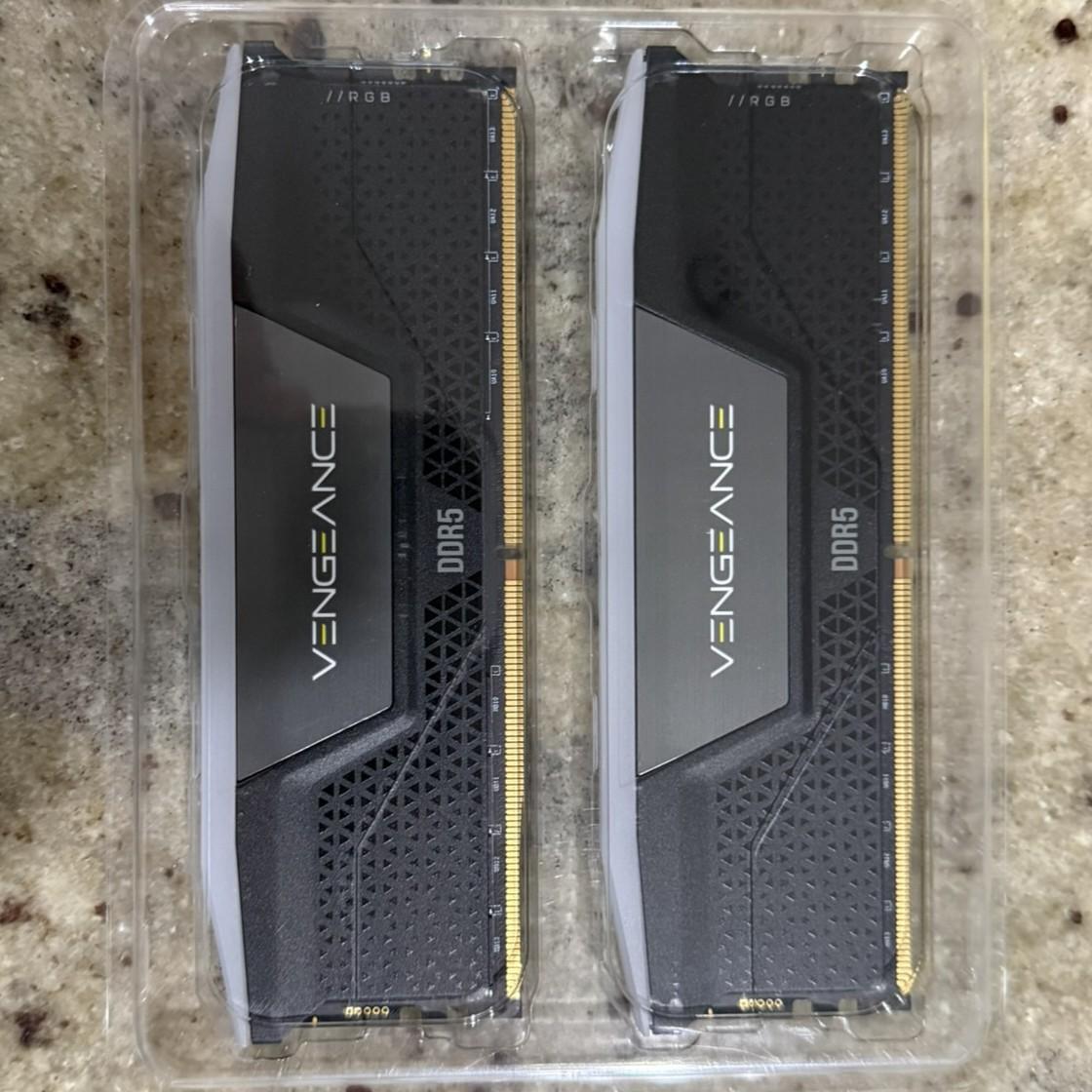 CORSAIR VENGEANCE RGB 32GB (2x16GB) DDR5 6000MHz XMP
