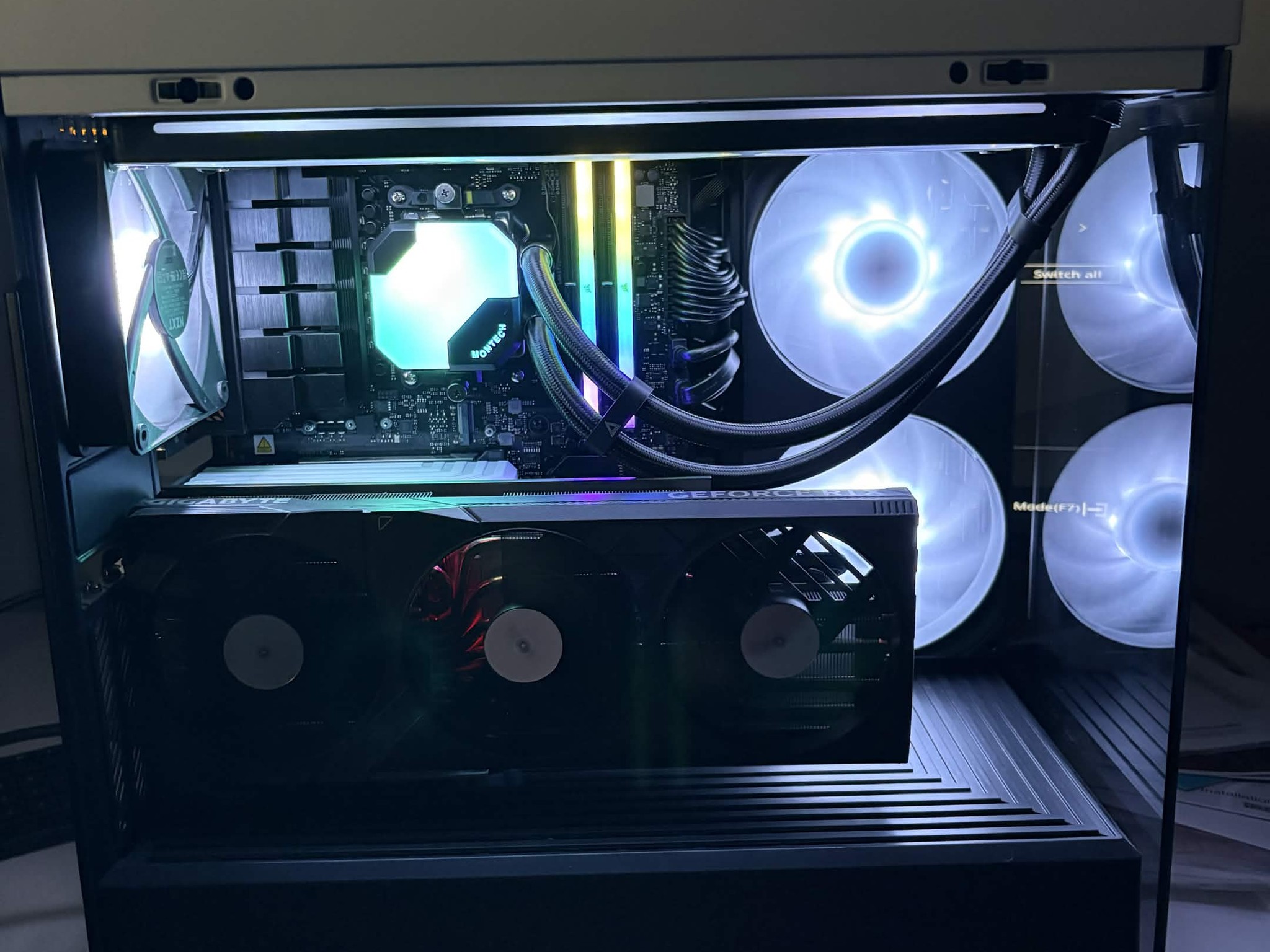 GeForce RTX 4090 Custom Gaming PC - Ryzen 7 9800X3D, 32GB RAM, 2TB NVMe SSD