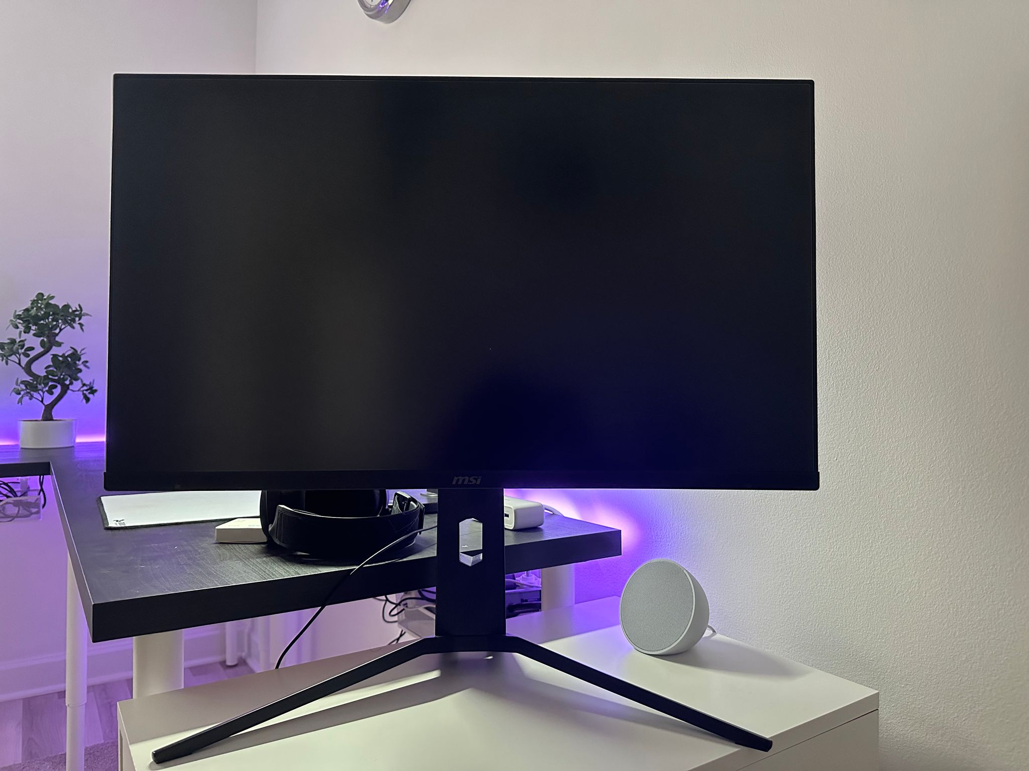MSI Optix MAG273R 27" FHD (1920 x 1080) 144Hz HDMI DP FreeSync HDR Ready IPS LED Gaming Monitor