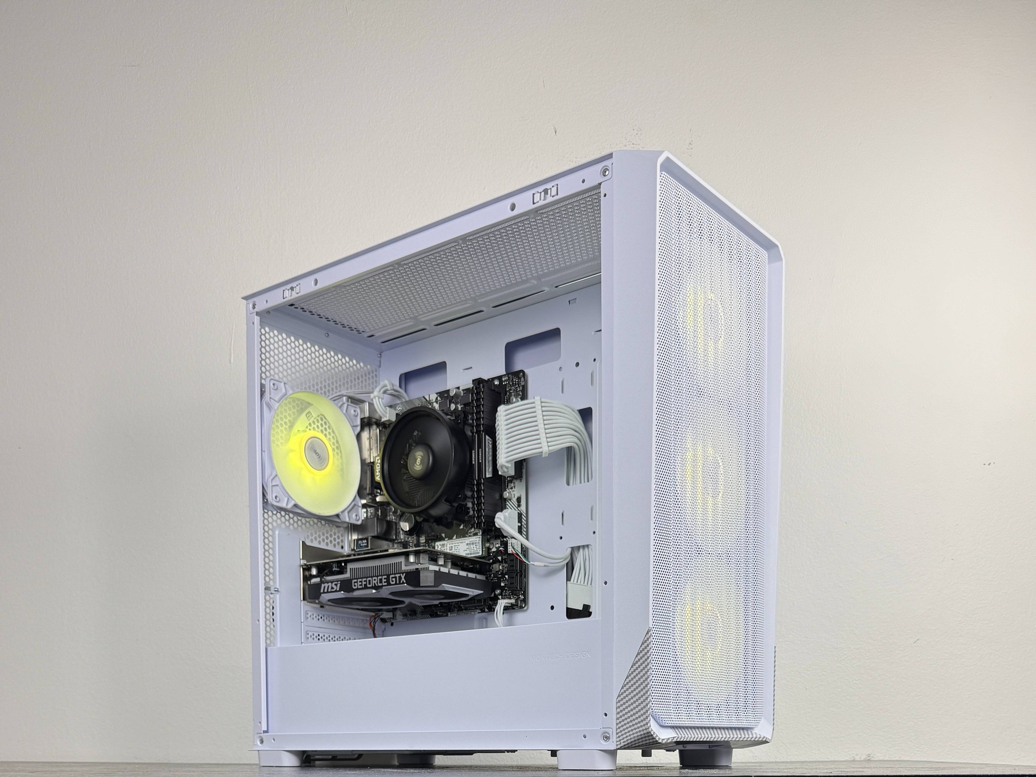 ❄️Powder❄️ | 1080p Gaming PC | Ryzen 5 1600AF | MSI GTX 1630 | 16GB DDR4 3000MHz