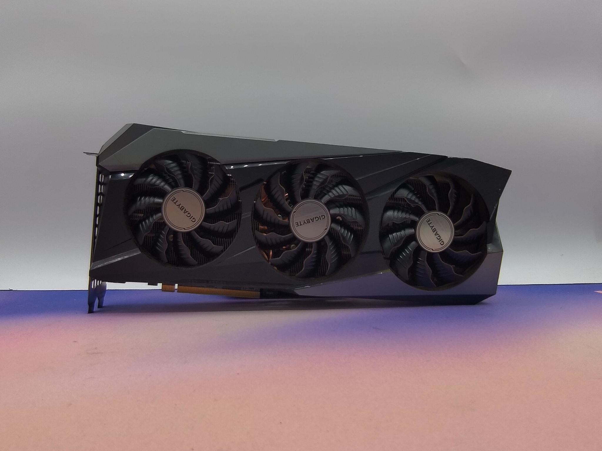 GIGABYTE RTX 3070 Ti Gaming OC 8G