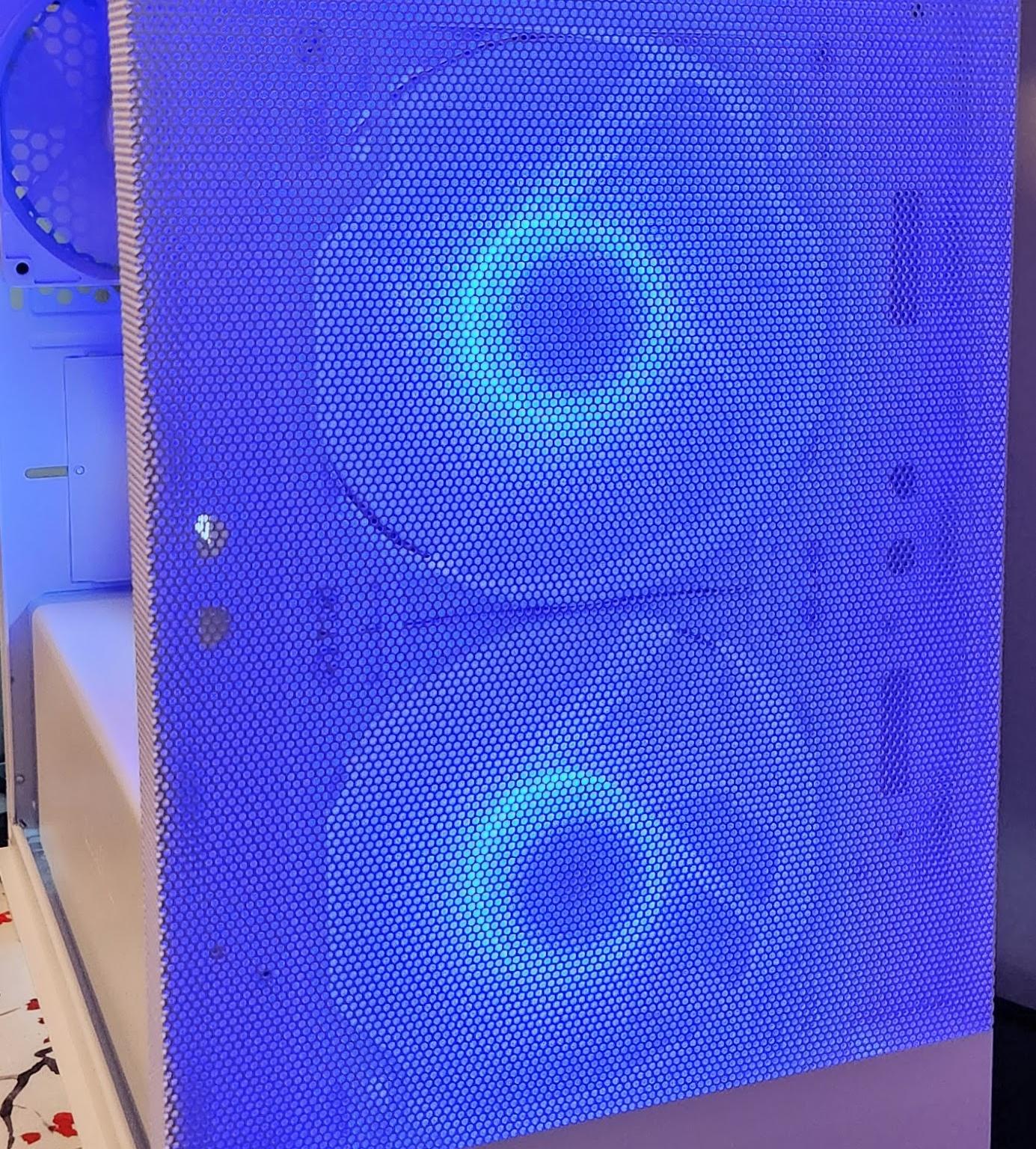 Frosty Mini Mesh Gaming PC Ryzen 5 3600 / 16GB DDR4 / 1TB SSD / RTX 2060