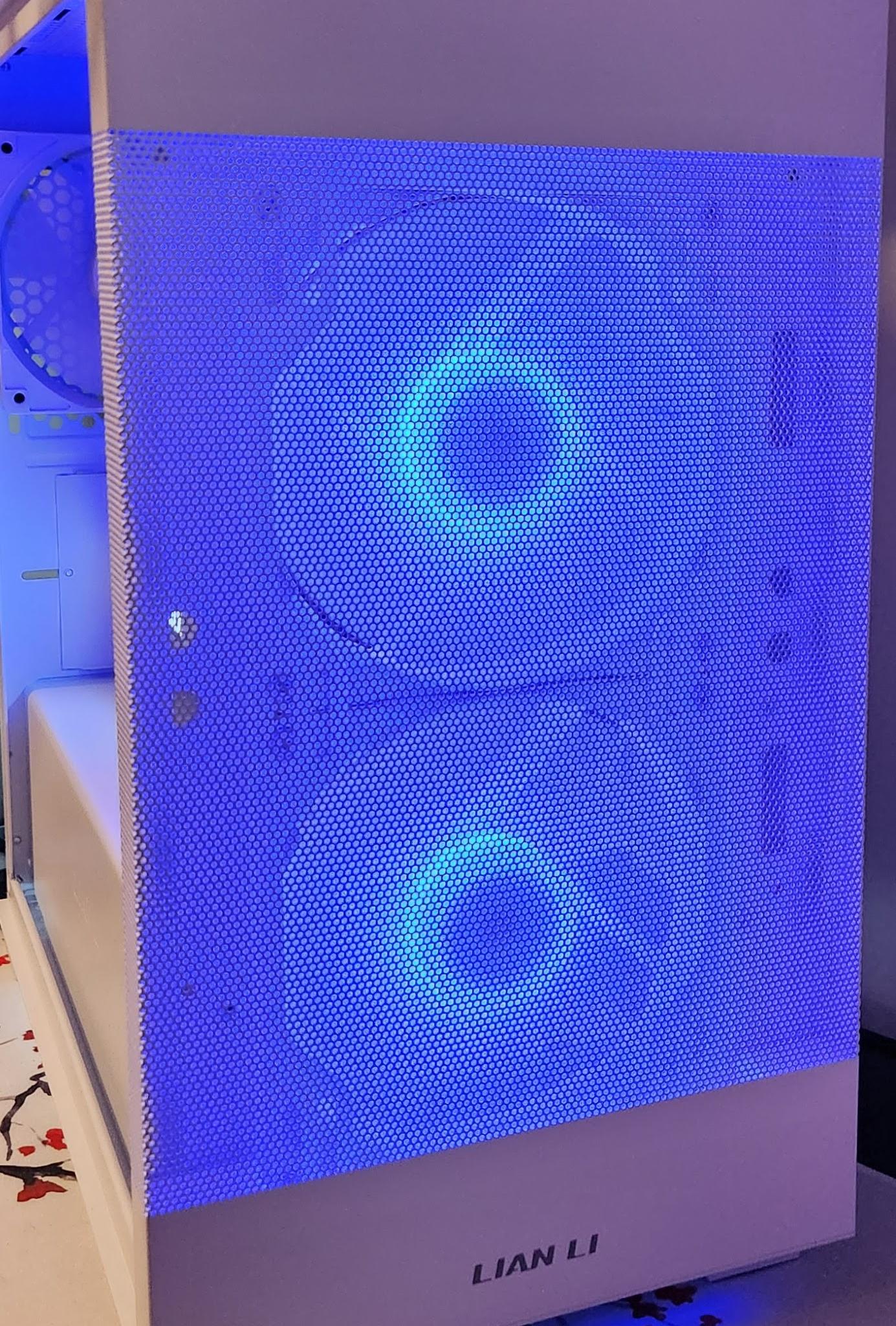 Frosty Mini Mesh Gaming PC Ryzen 5 3600 / 16GB DDR4 / 1TB SSD / RTX 2060
