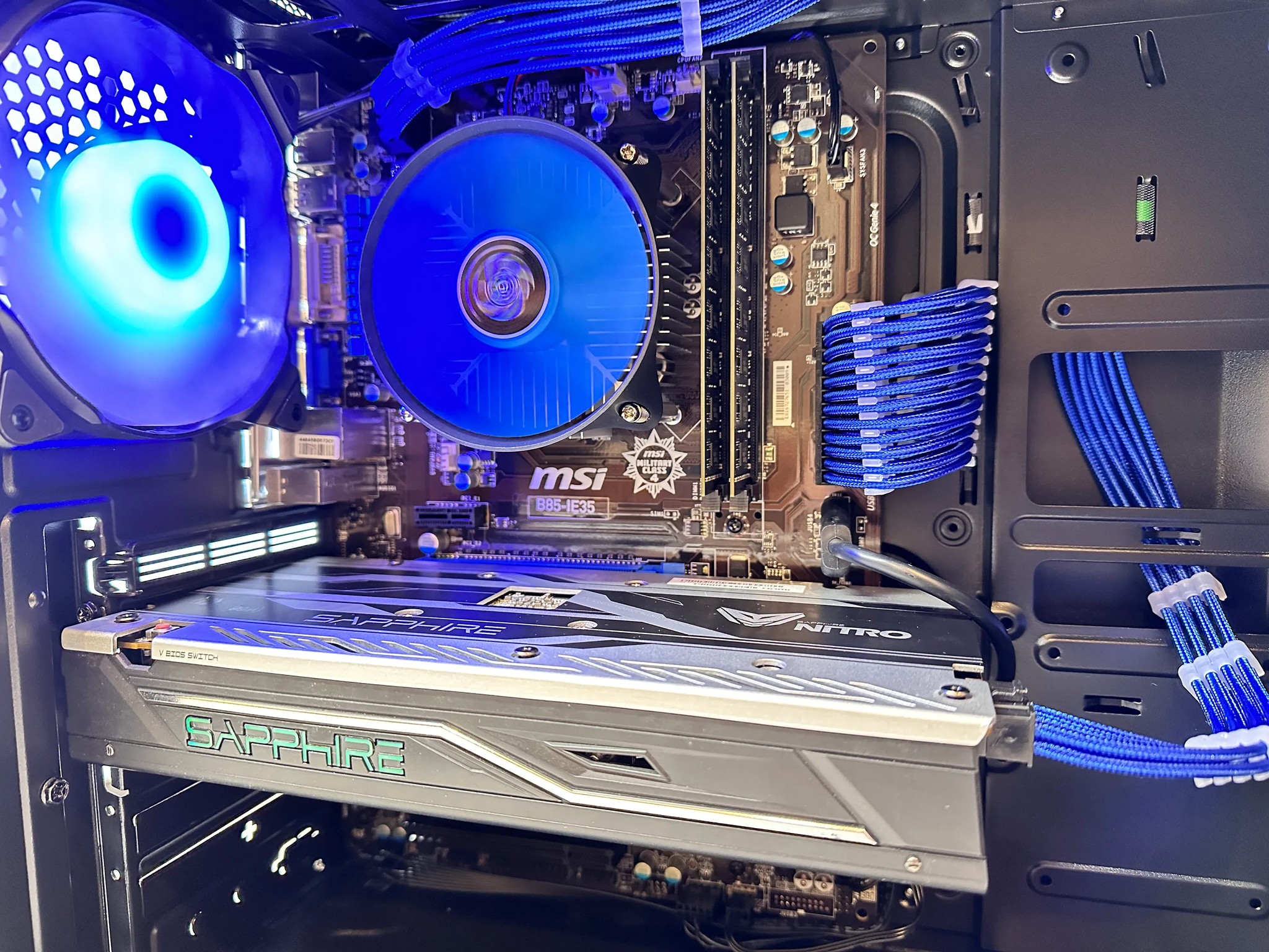 💙SAPHIRE💙Gaming PC🔷AMD RX 480🔷Intel Core i7 4770🔷16GB DDR3 RAM🔷500GB SSD