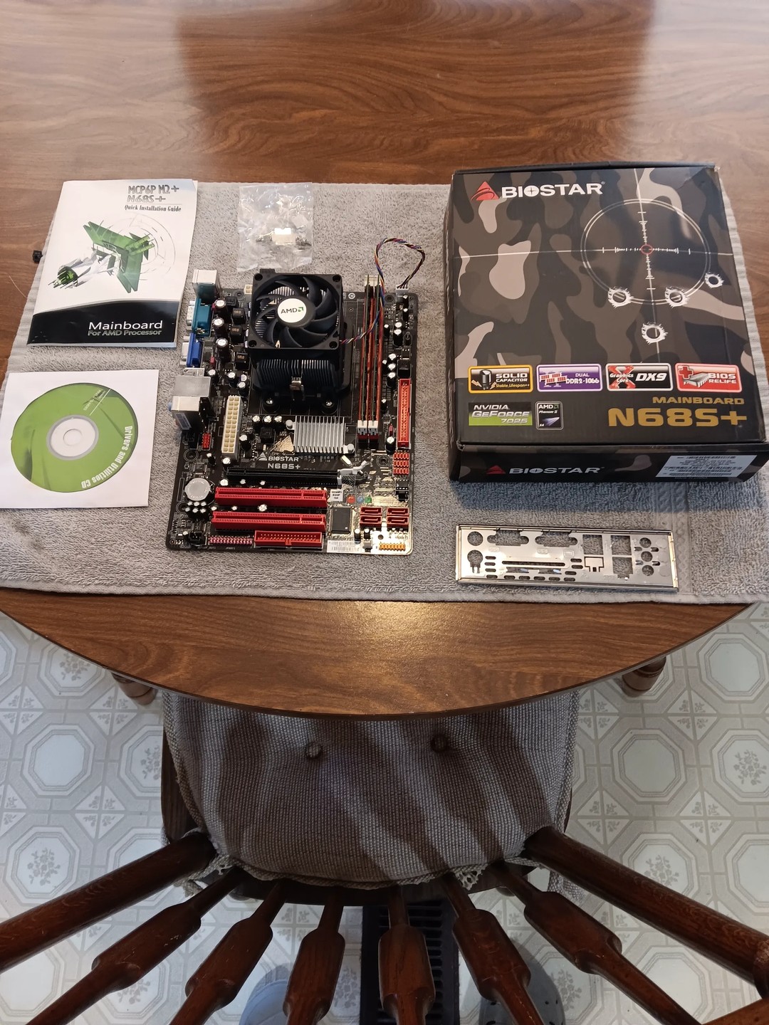 RARE Biostar N68S+ AMD Phenom X4 9100e 4GB RAM | Jawa