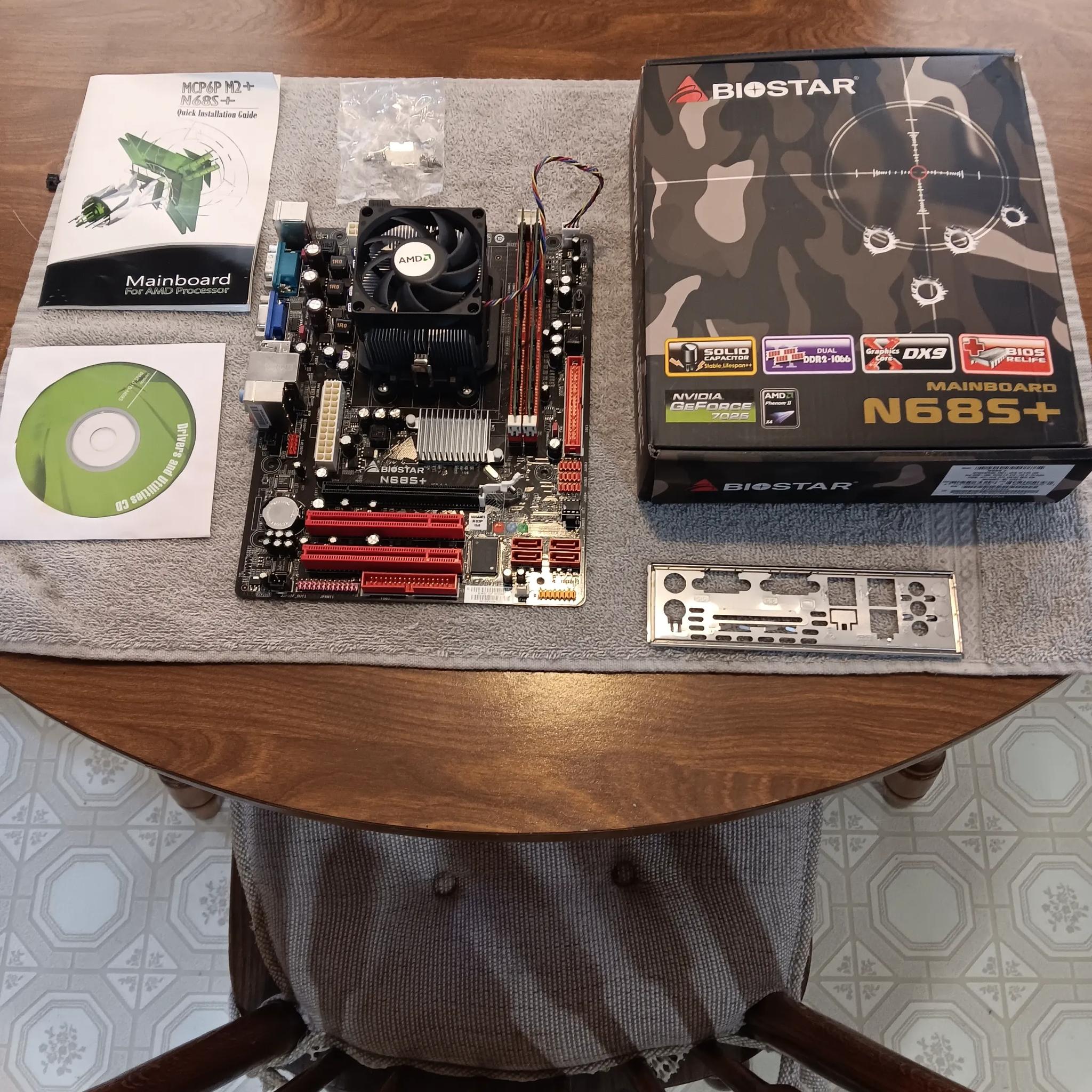 RARE Biostar N68S+ AMD Phenom X4 9100e 4GB RAM