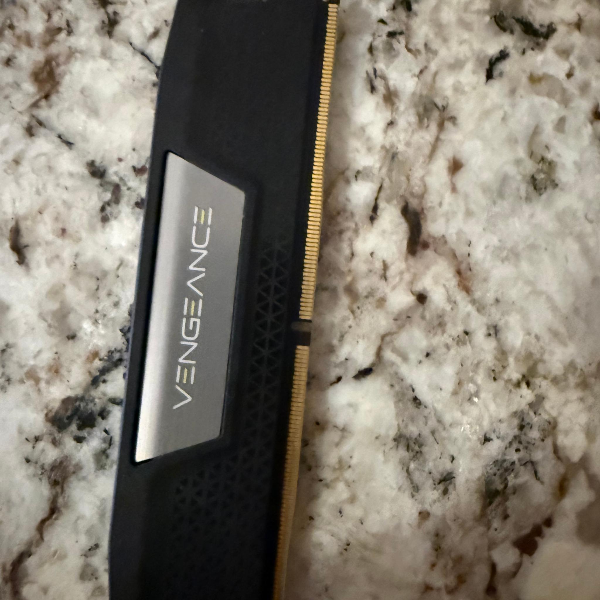 1 stick of 8gb ddr5