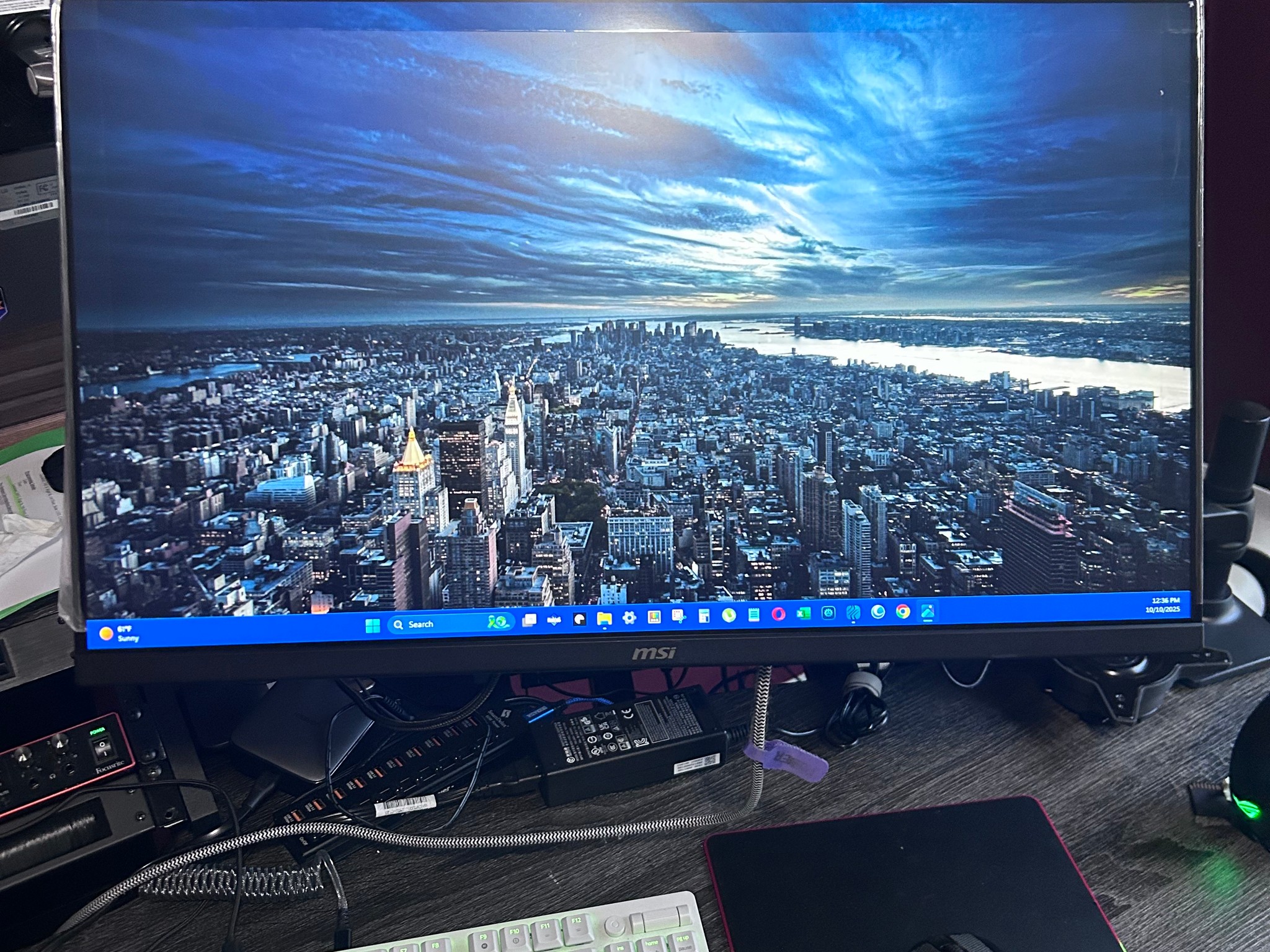 MSI MAG 275F 27" Full HD (1920 x 1080) 180Hz Gaming  Monitor