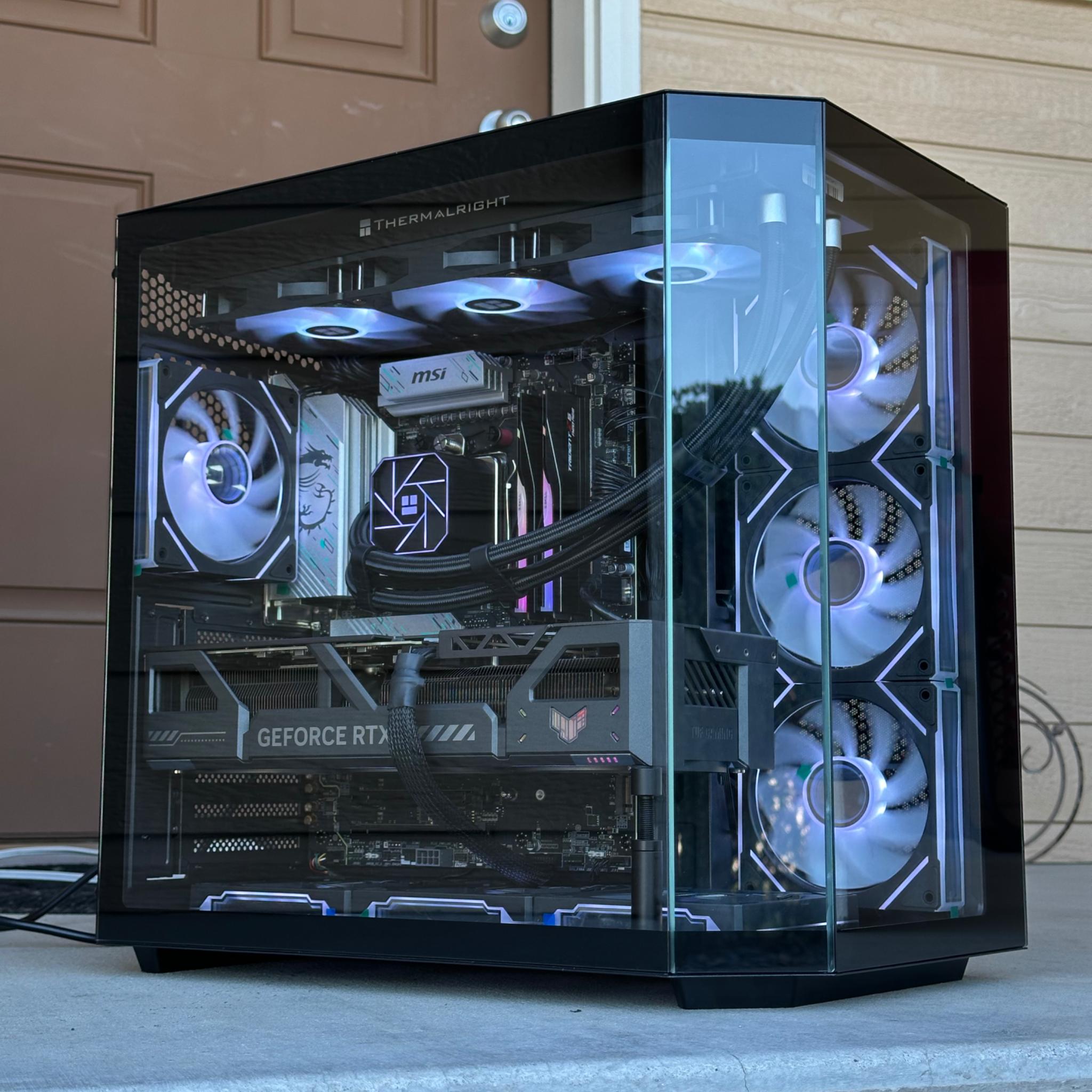Rtx 5080 \ Ryzen 7 9800X3D \ 32GB DDR5 \ 2TB nvme ssd \ 1000w Gold psu \ Windows 11 Pro