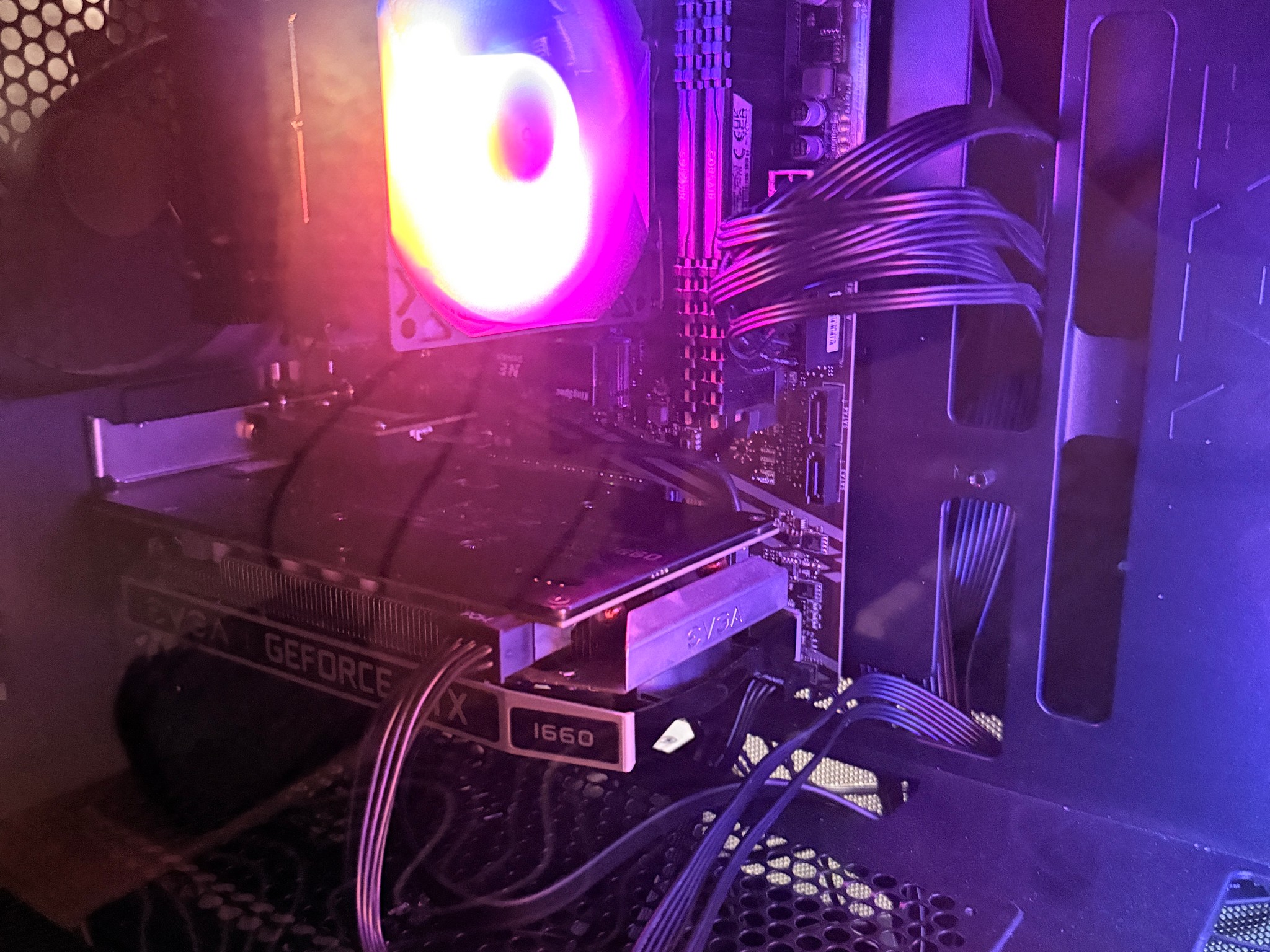 Gaming PC – GTX 1660 / Ryzen 5 3600X / 16GB RAM / 1TB SSD