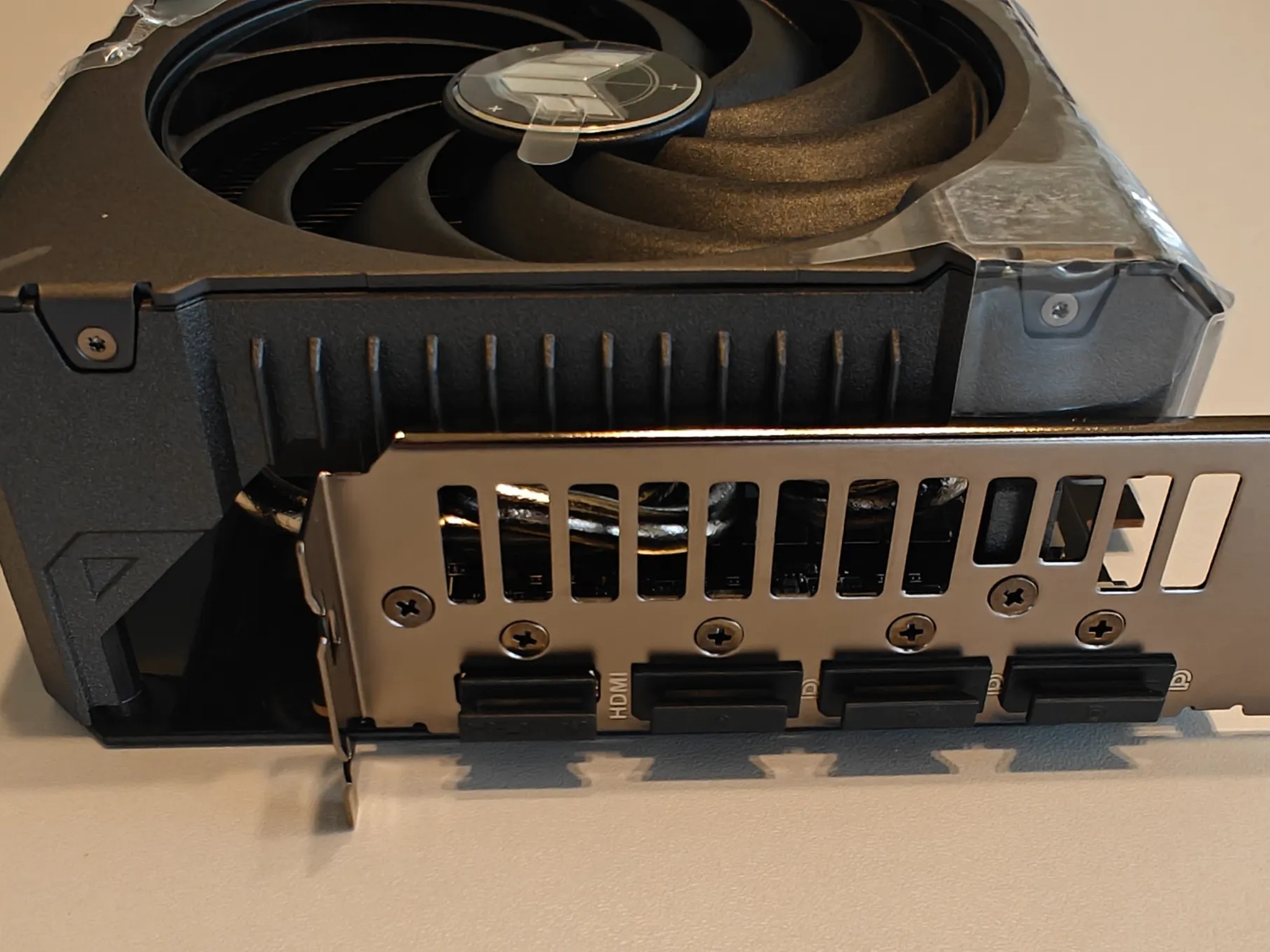 ASUS TUF Gaming RX 7800 XT OC Edition 16GB GDDR6