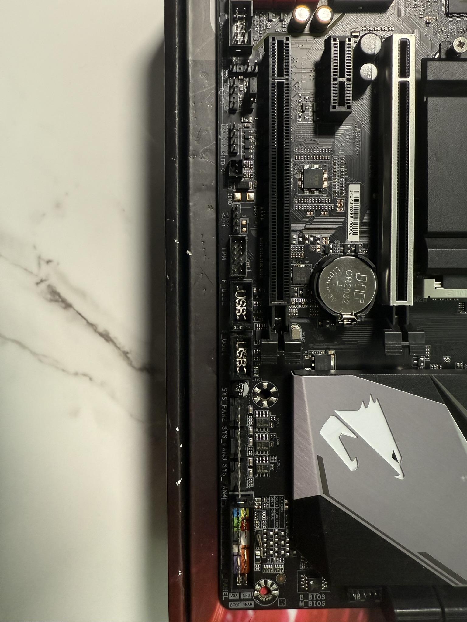 Gigabyte Z390 Aorus Pro WiFi w/i5 9600K