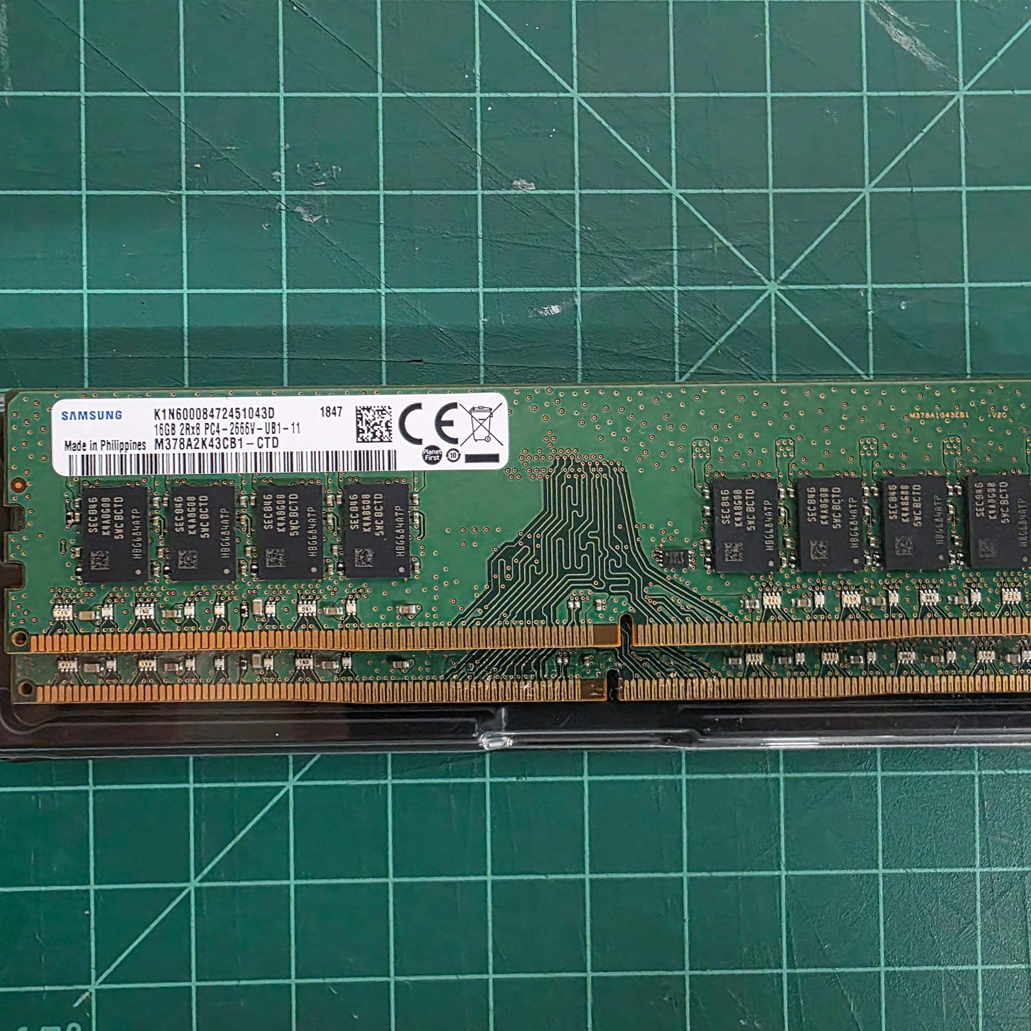 16GB Samsung M378A2K43CB1-CTD DDR4 PC4-2666V