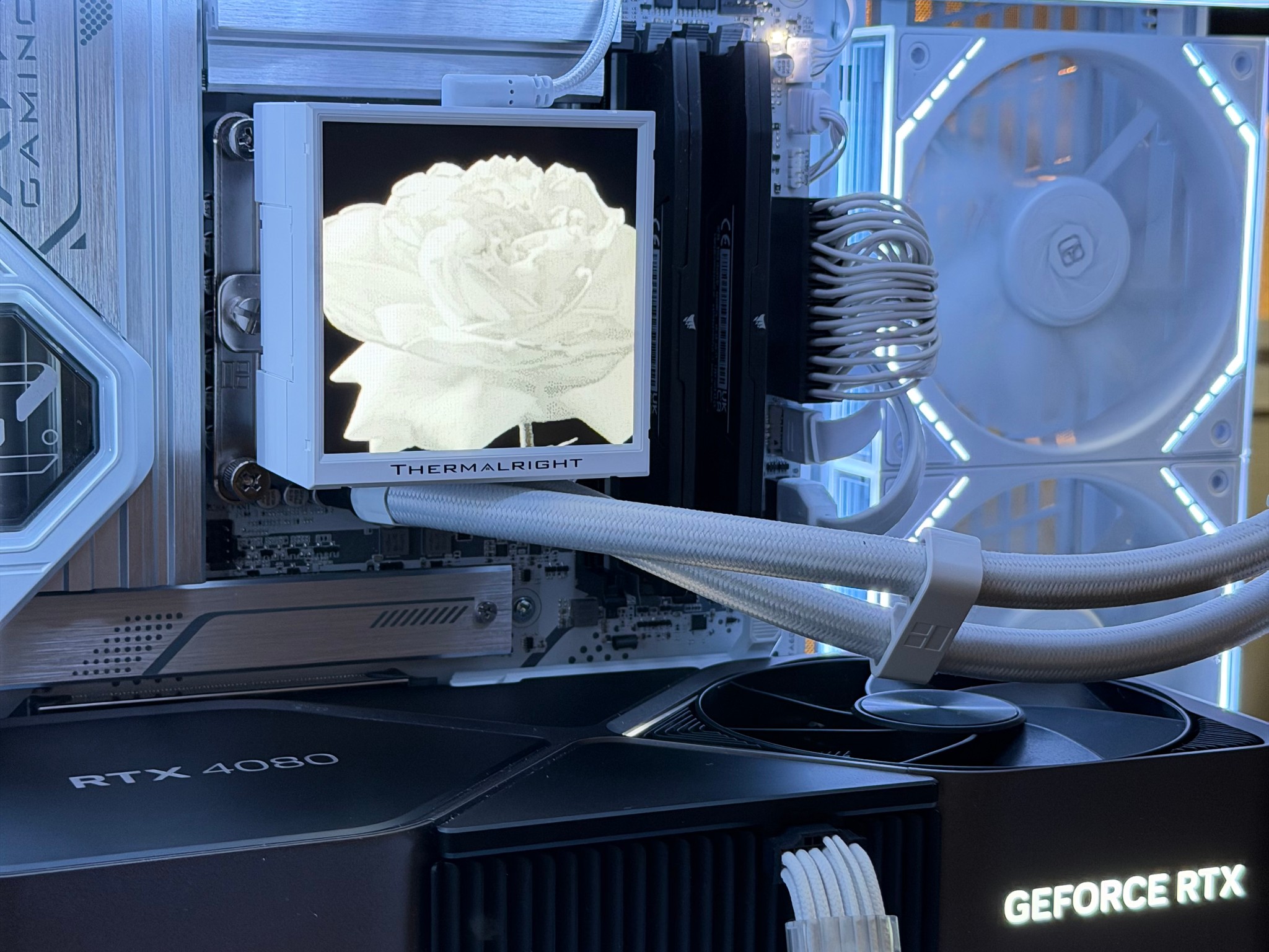 Premium White Gaming PC - RTX 4080 FE 16GB | Ultra 7 265K (20 Cores) | 32GB DDR5 | 2TB Gen4 NVMe SSD