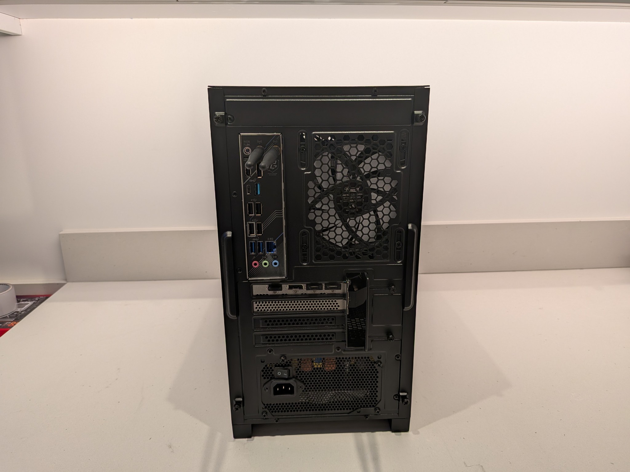 1440p AM5 Starter - Intel Arc B580, Ryzen 5 7500F, 32 GB DDR5, 2 TB Gen 5 NVME, RGB