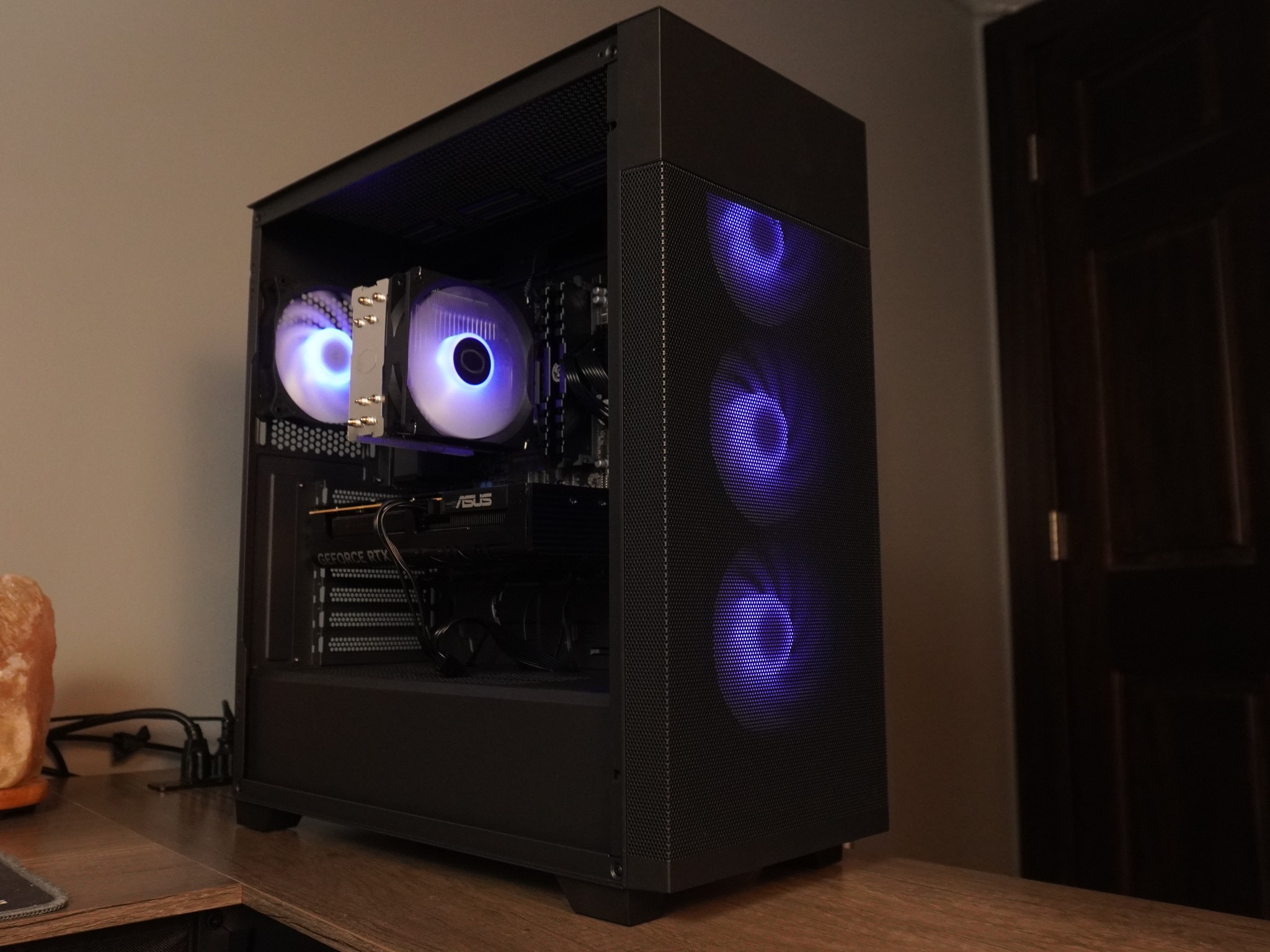 🖤STEALTH🖤 RTX 5060 💚 GAMING MACHINE 🧡 Ryzen 5 5500 | 32GB | 1TB | WIFI