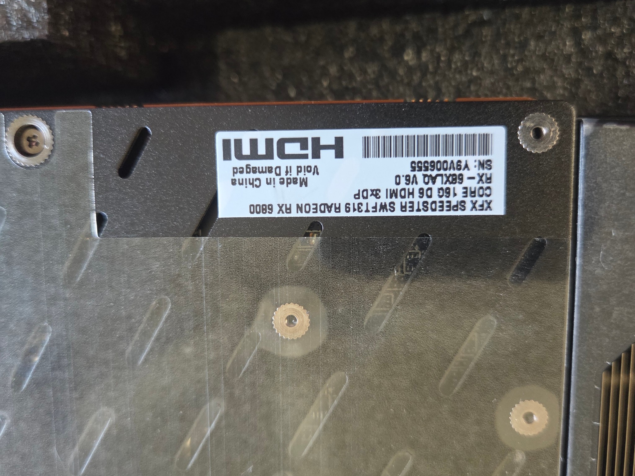 XFX AMD RX 6800 swift 319 edition