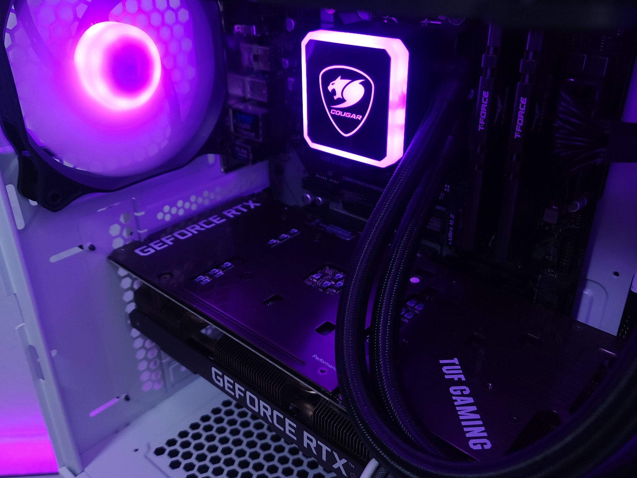 💜🤍RTX 3060Ti // Core i7 9700K // 16GB 3200MHz // 1TB NVMe Gen 3