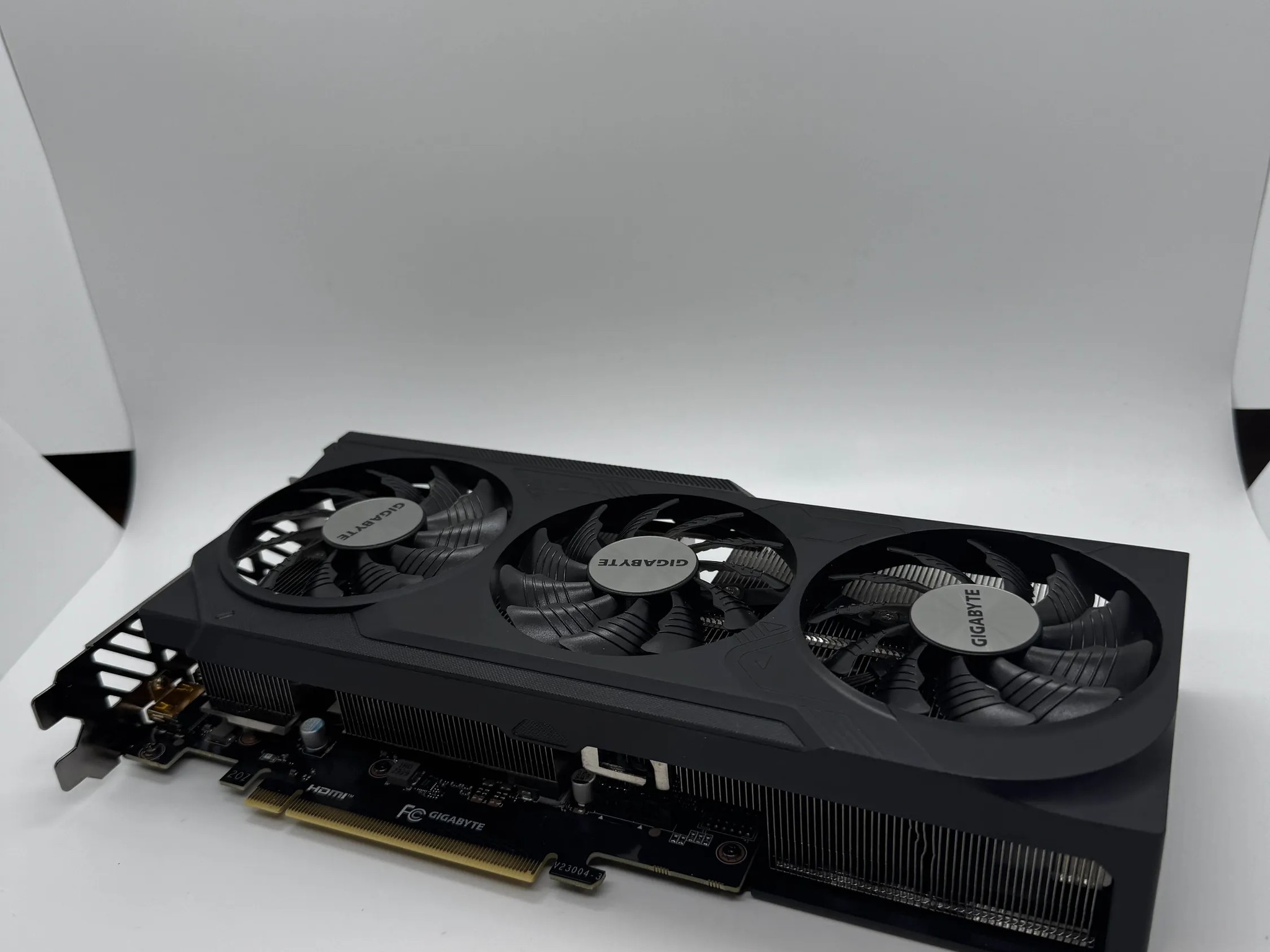 Gigabyte WINDFORCE OC GeForce RTX 4070 12 GB Video Card