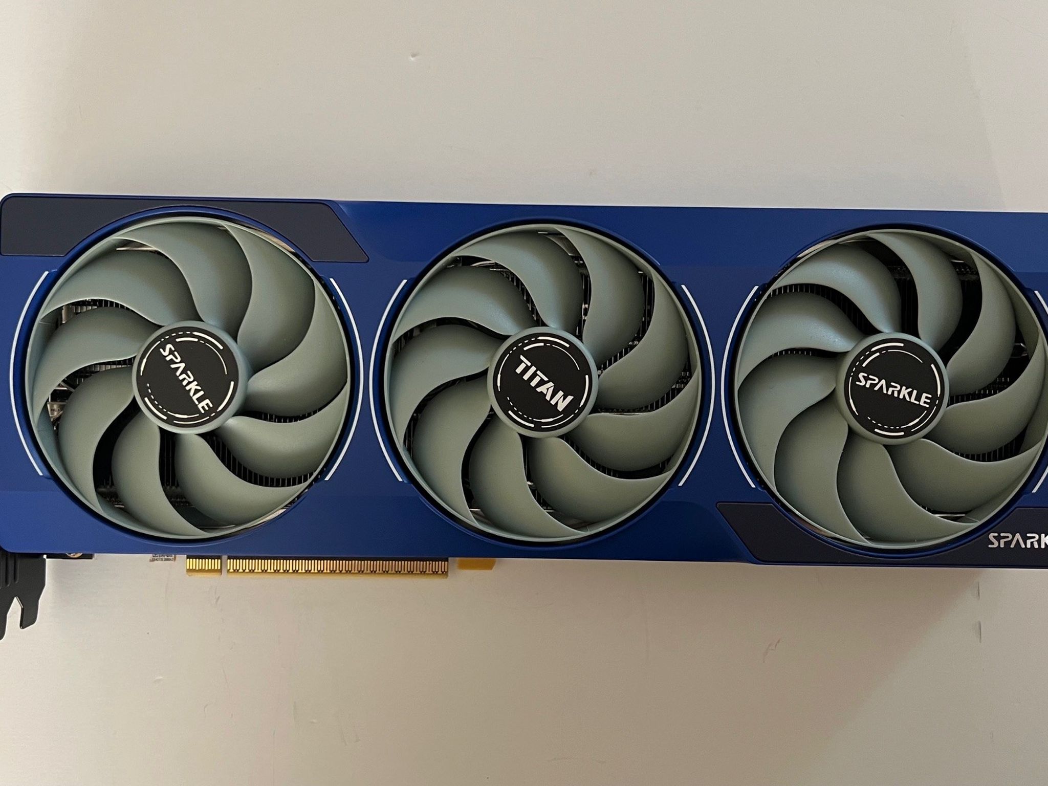 Intel Arc B580 Sparkle Titan Overclocked Dual Fan 12B GDDR6 PCIe 4.0 Graphics Card