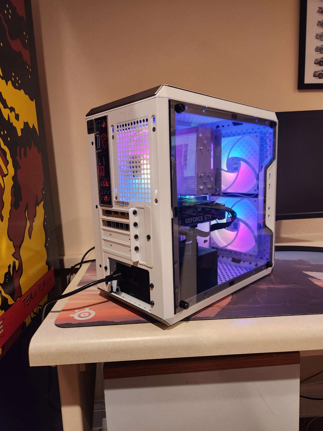GTX 1660 Super | Ryzen 7 2700X | 16GB RAM | 1TB M.2 | RGB