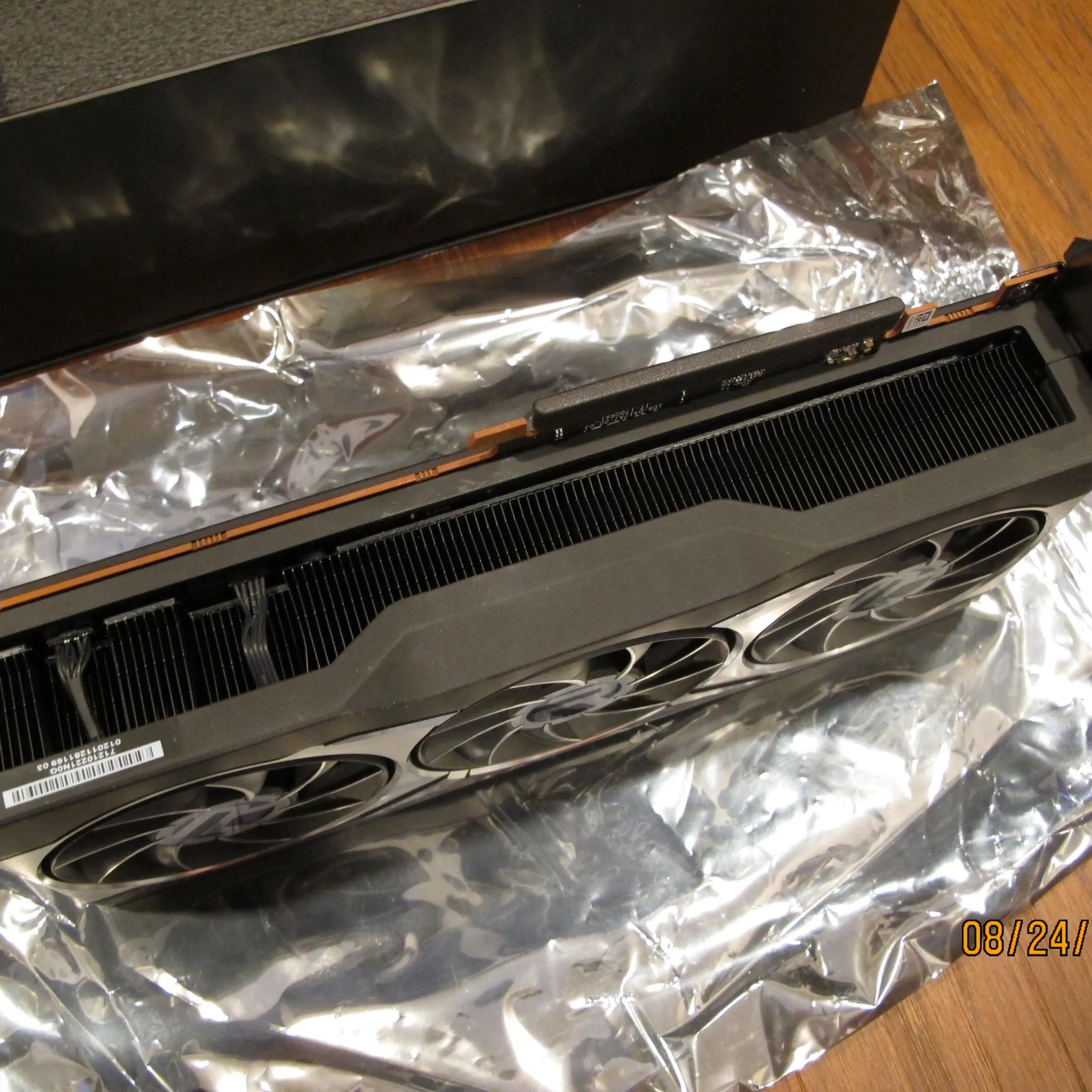 Used AMD Radeon RX 6900XT Reference Edition 16GB