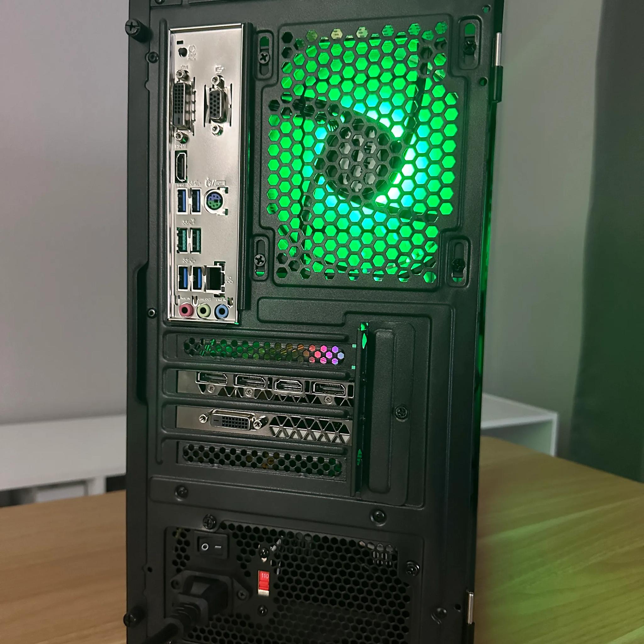 GTX 1070 8gb + Ryzen 2600 Custom Gaming PC. Easy to upgrade!!