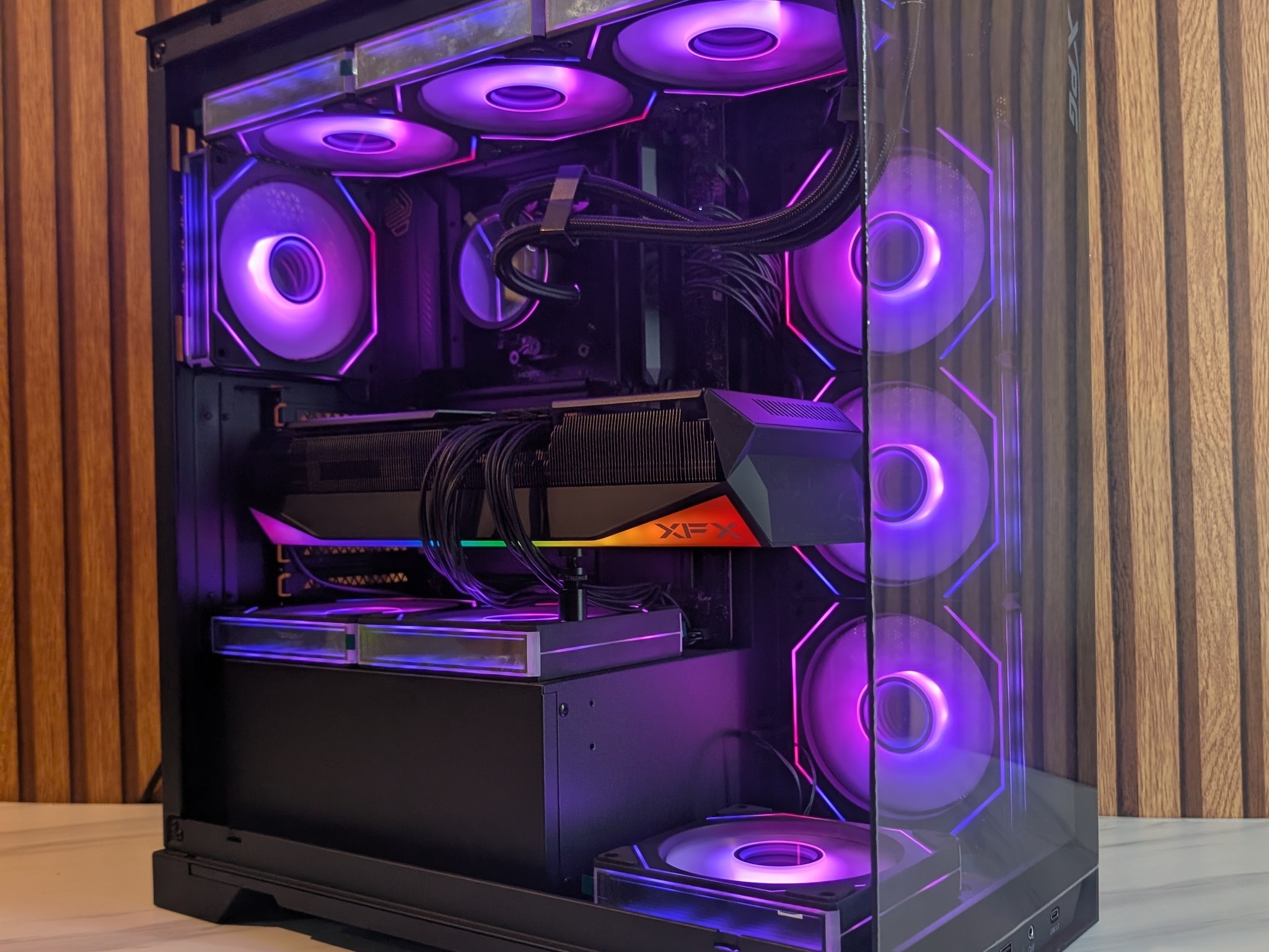 XFX 9070XT 16GB | RYZEN 7 9800X3D | 32GB DDR5 | 2TB NVME | 360MM AIO | 850W