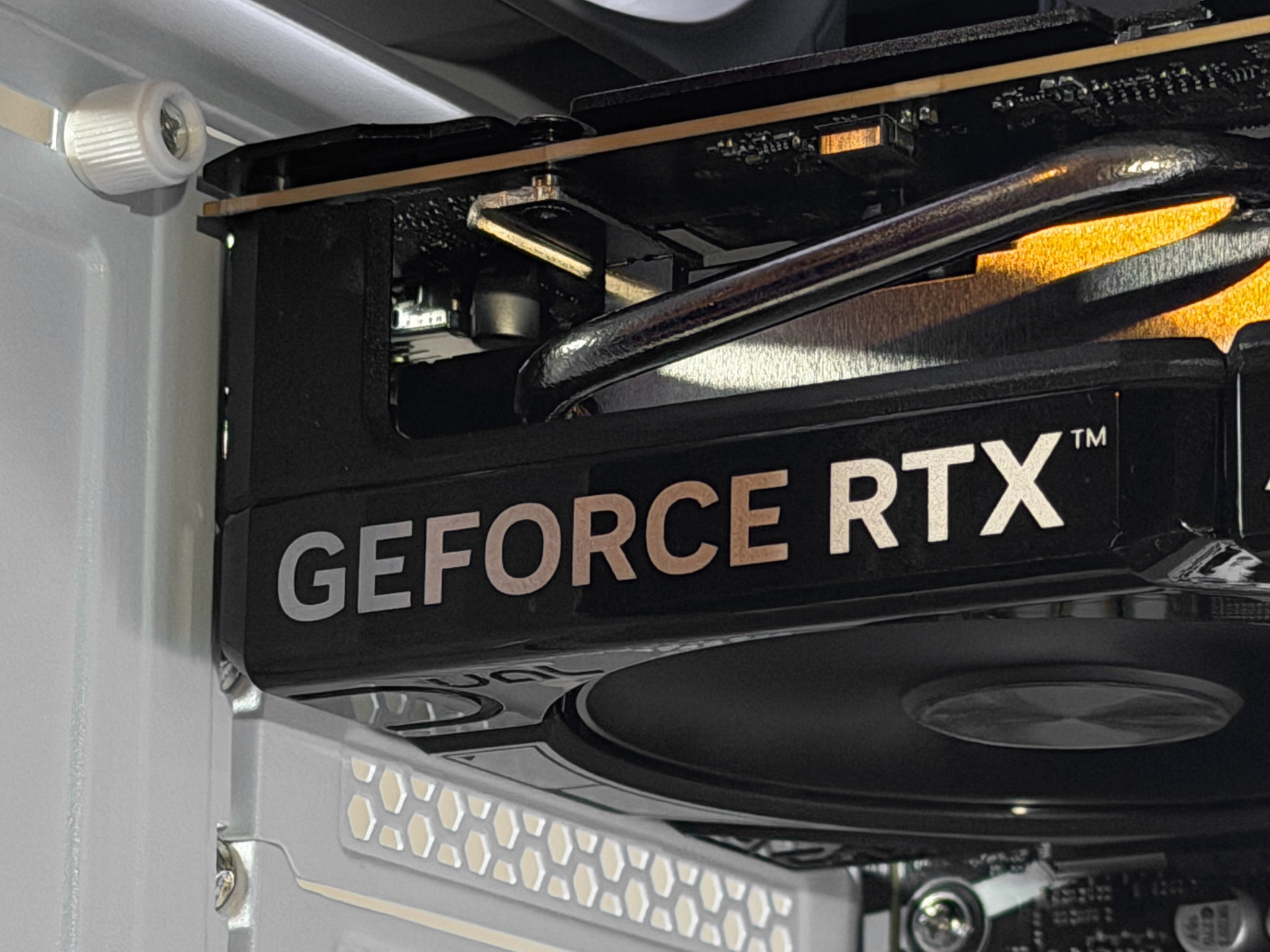 ⚪White Panda|RTX 5060 i5 12600kf⚪