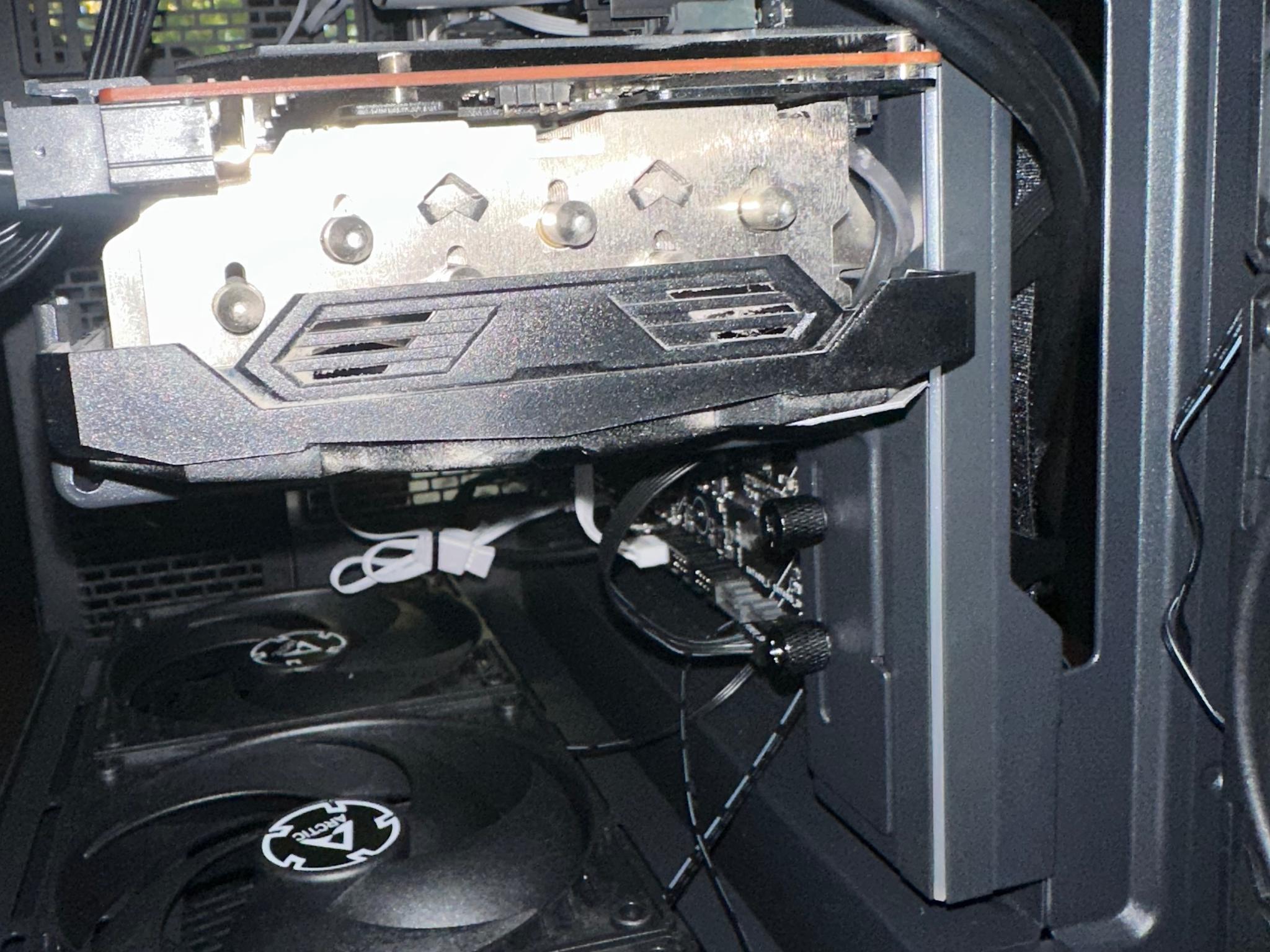 AMD Radeon RX 6900 XT - Image 4