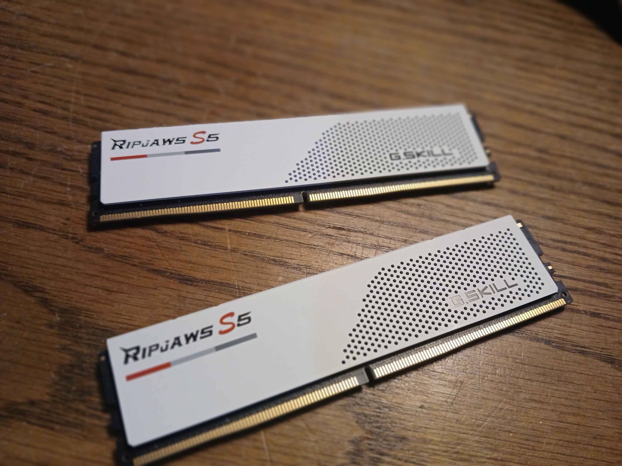 64GB CL32 (2x32gb) DDR5-6000 White G-Skill Ripjaws S5 DDR5 RAM